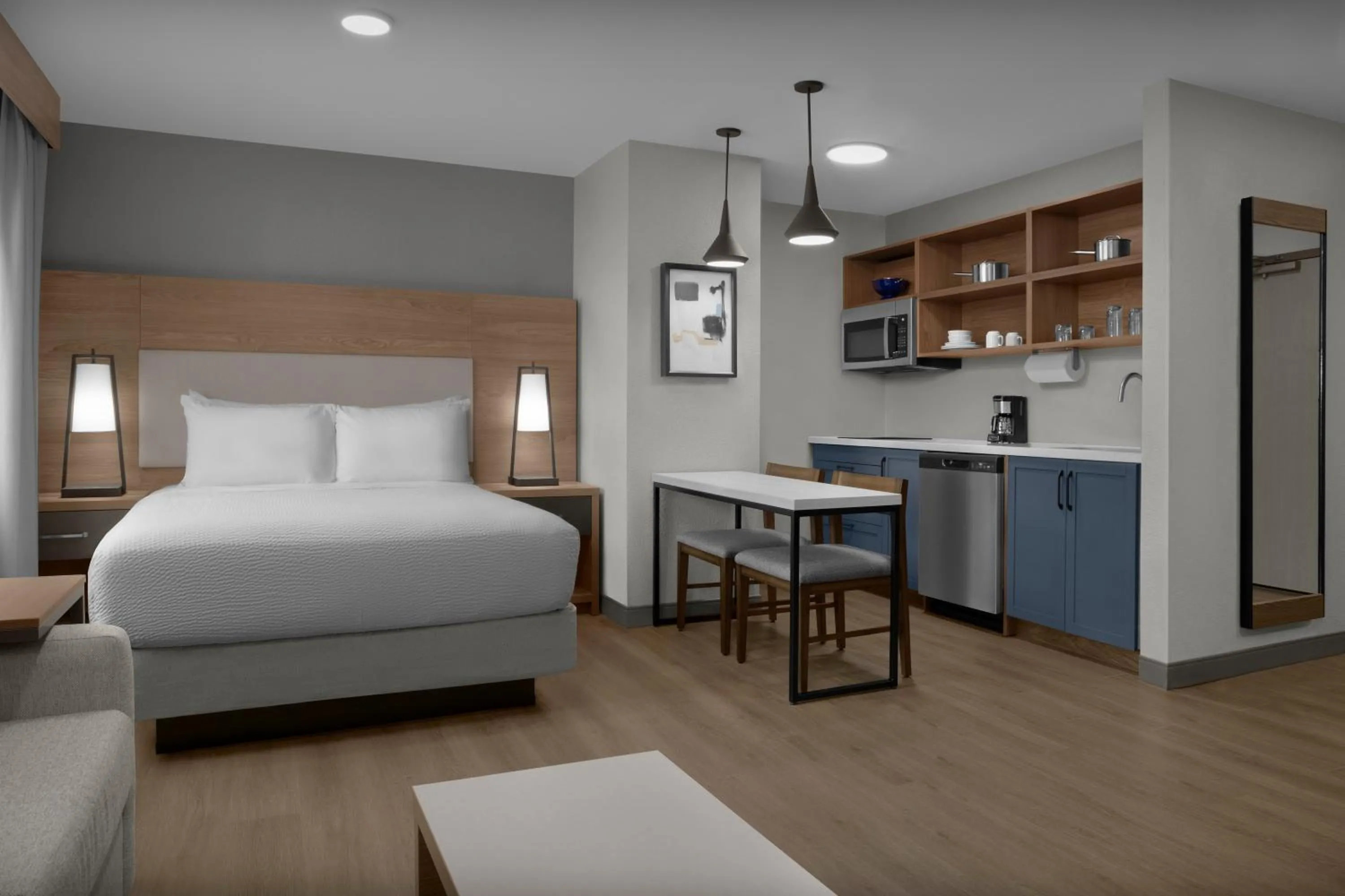 Bed in Candlewood Suites Jacksonville Southpoint