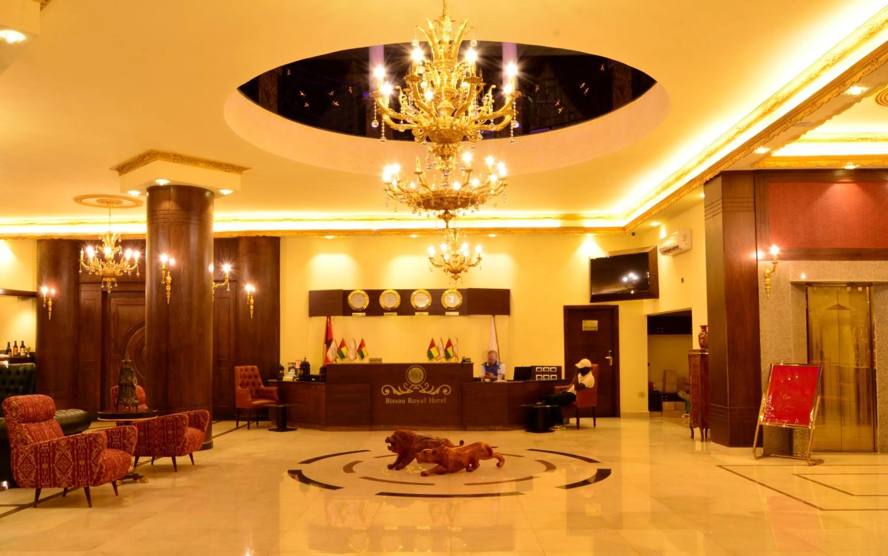 Lobby or reception in Bissau Royal Hotel