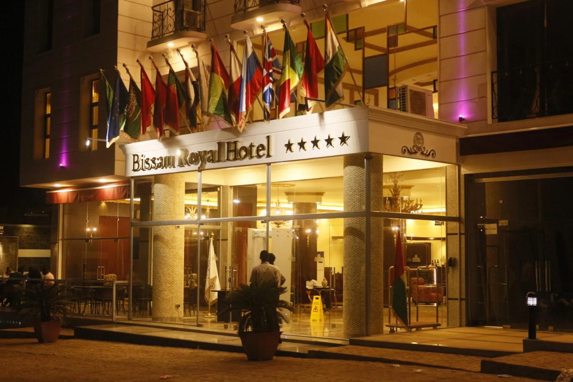 Facade/entrance in Bissau Royal Hotel