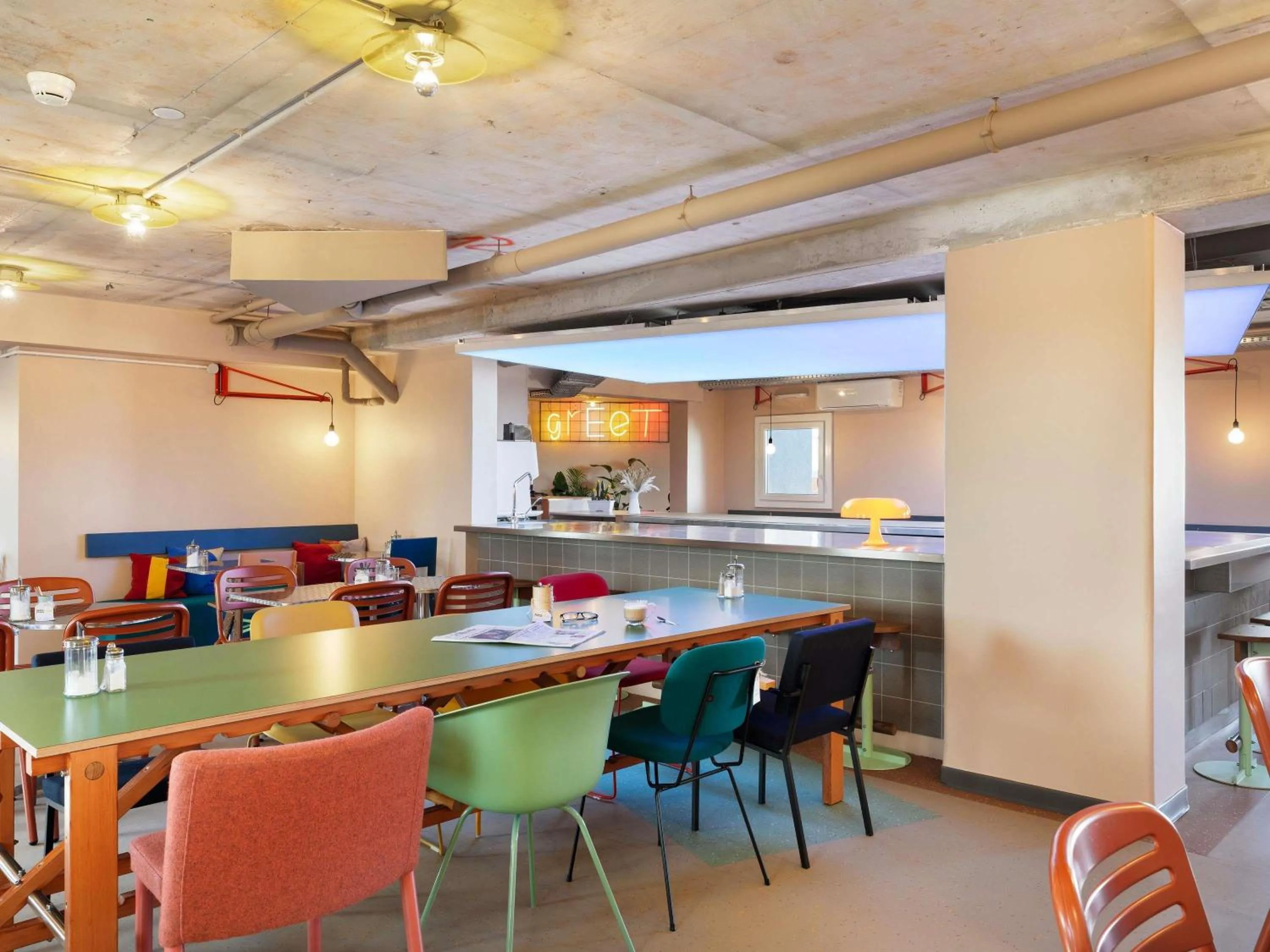 Lounge or bar in Greet Hotel Nice Aéroport Promenade des Anglais