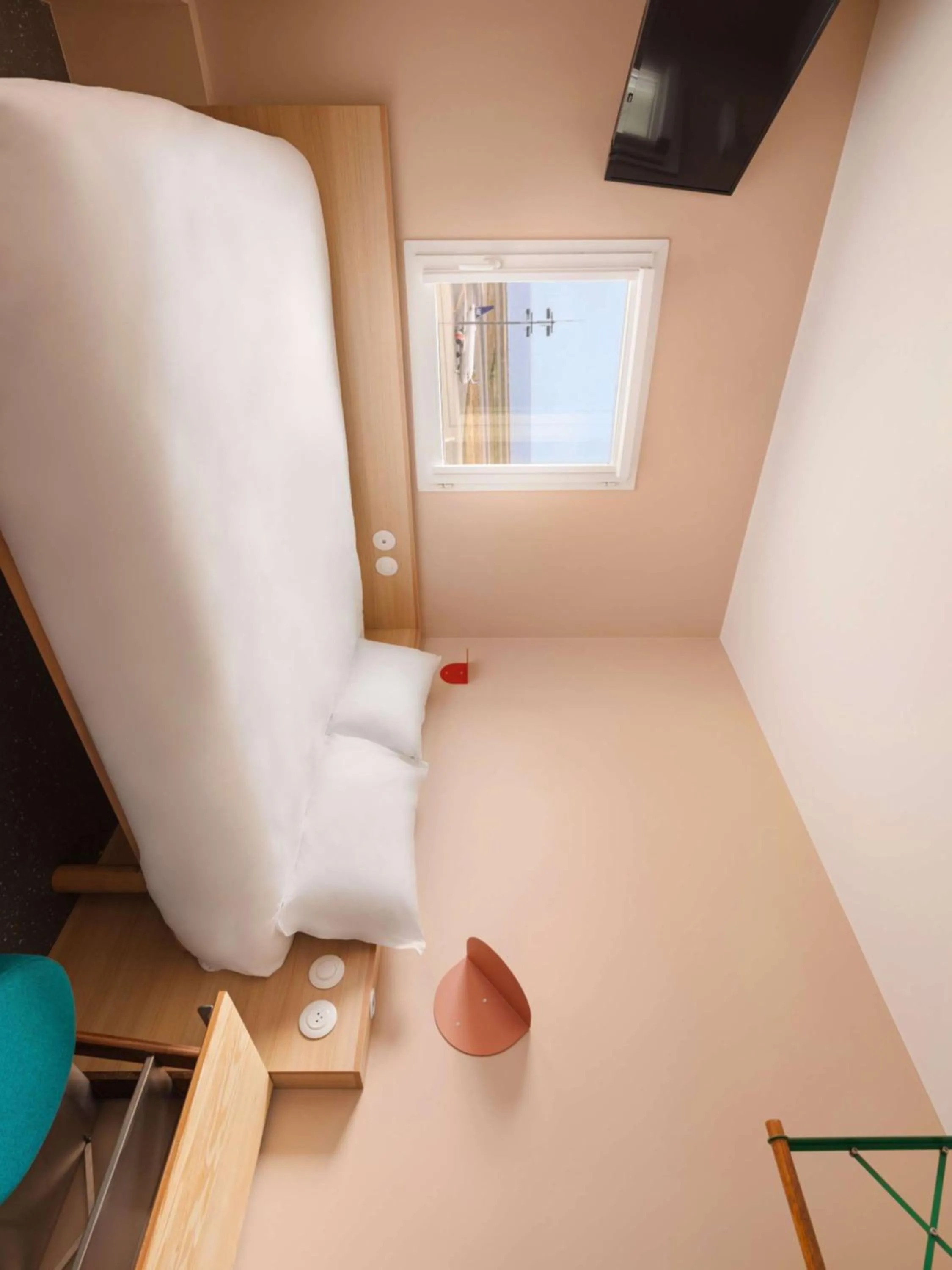 Bedroom in Greet Hotel Nice Aéroport Promenade des Anglais