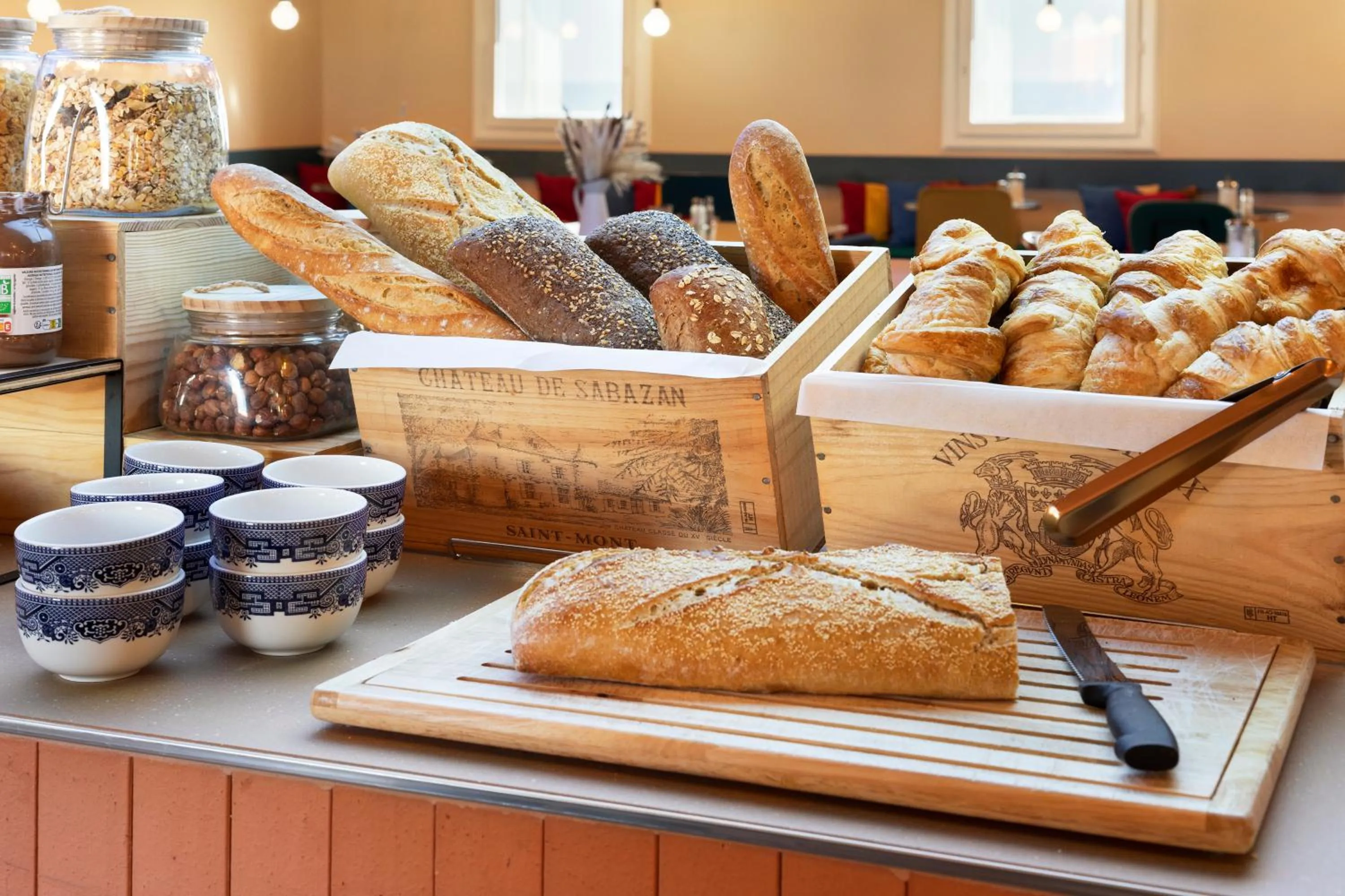 Breakfast in Greet Hotel Nice Aéroport Promenade des Anglais