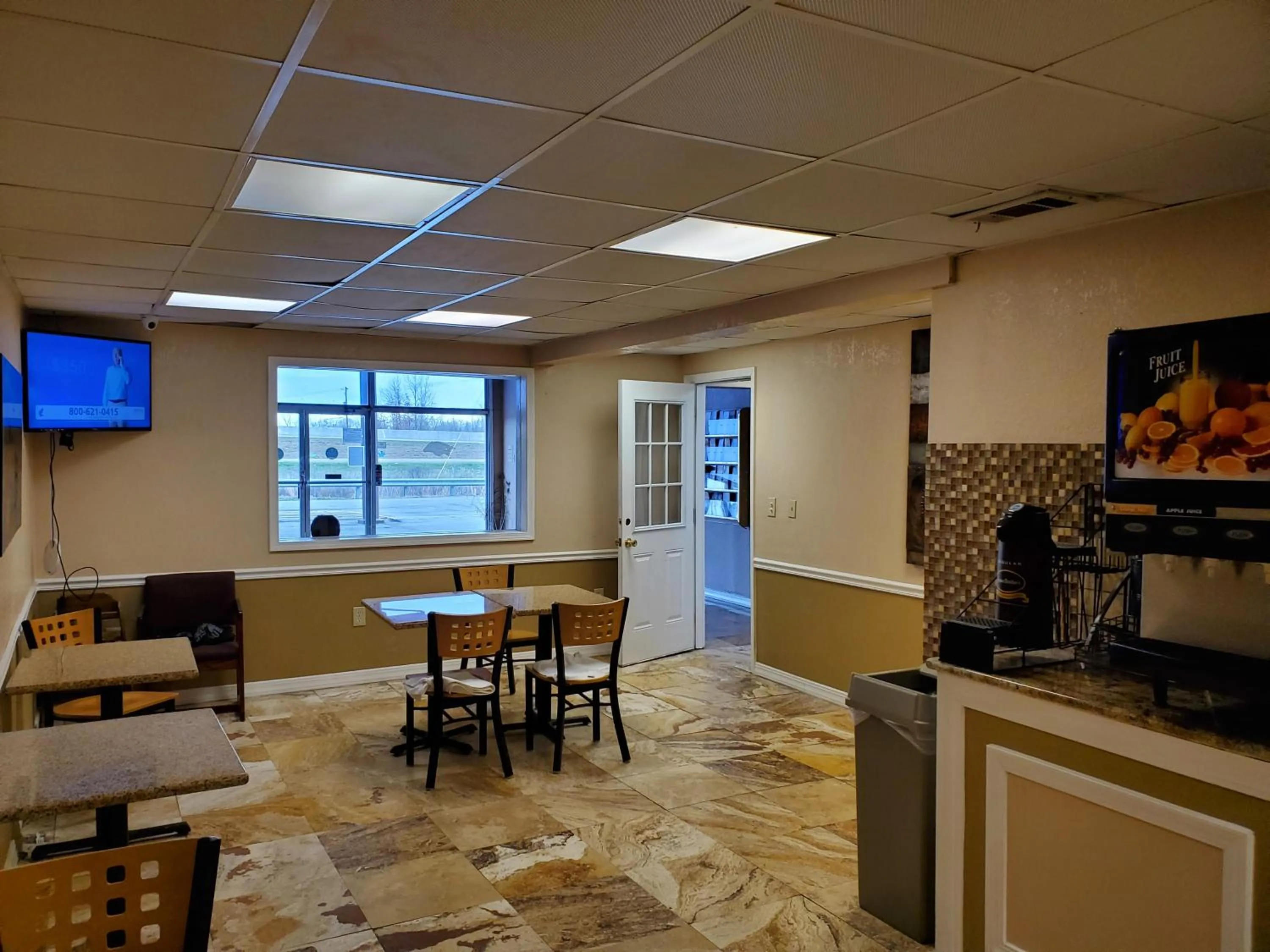 Breakfast in Super 8 by Wyndham Little Rock/North/Airport