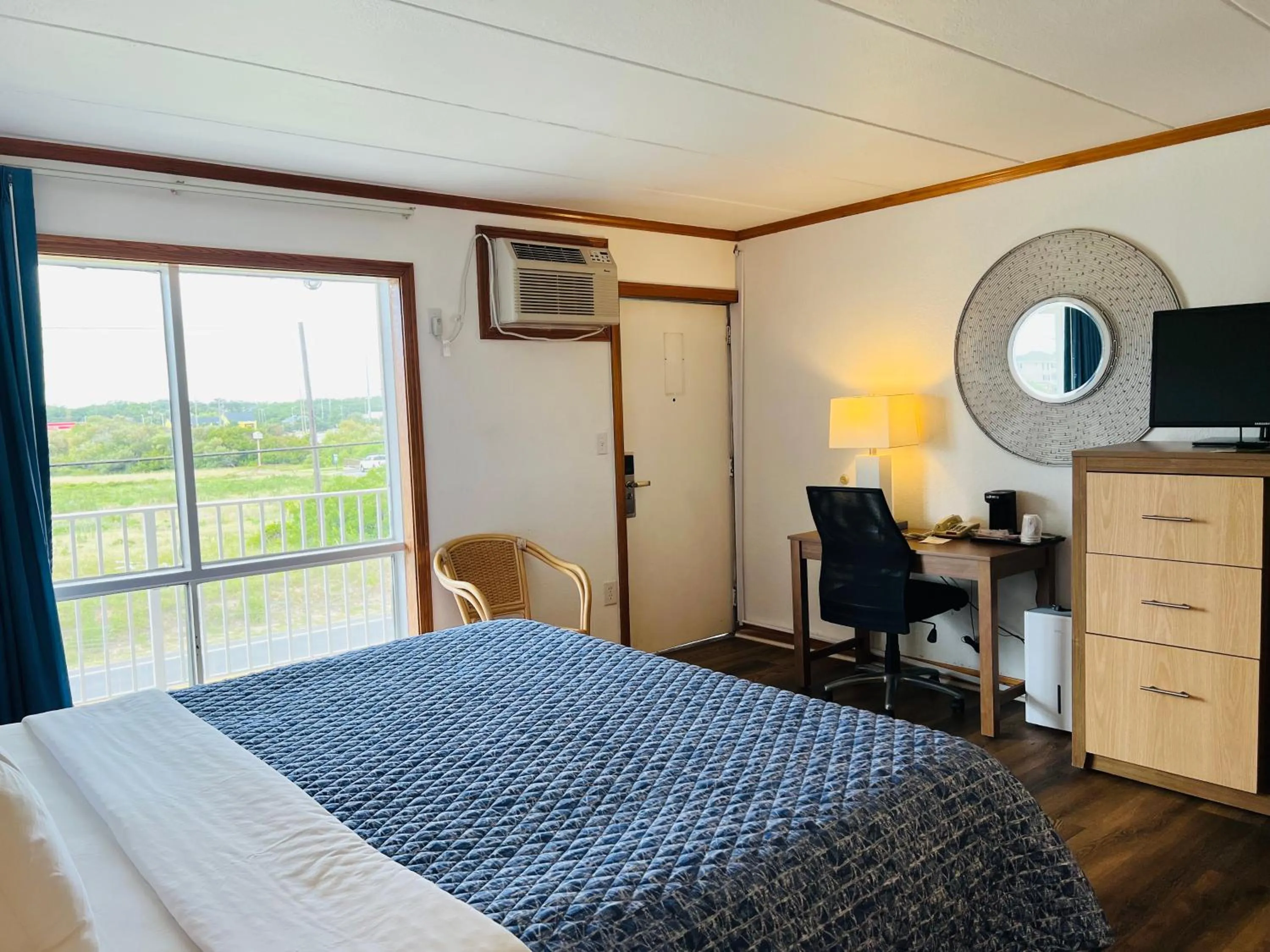 Bed in Mariner Inn And Suites