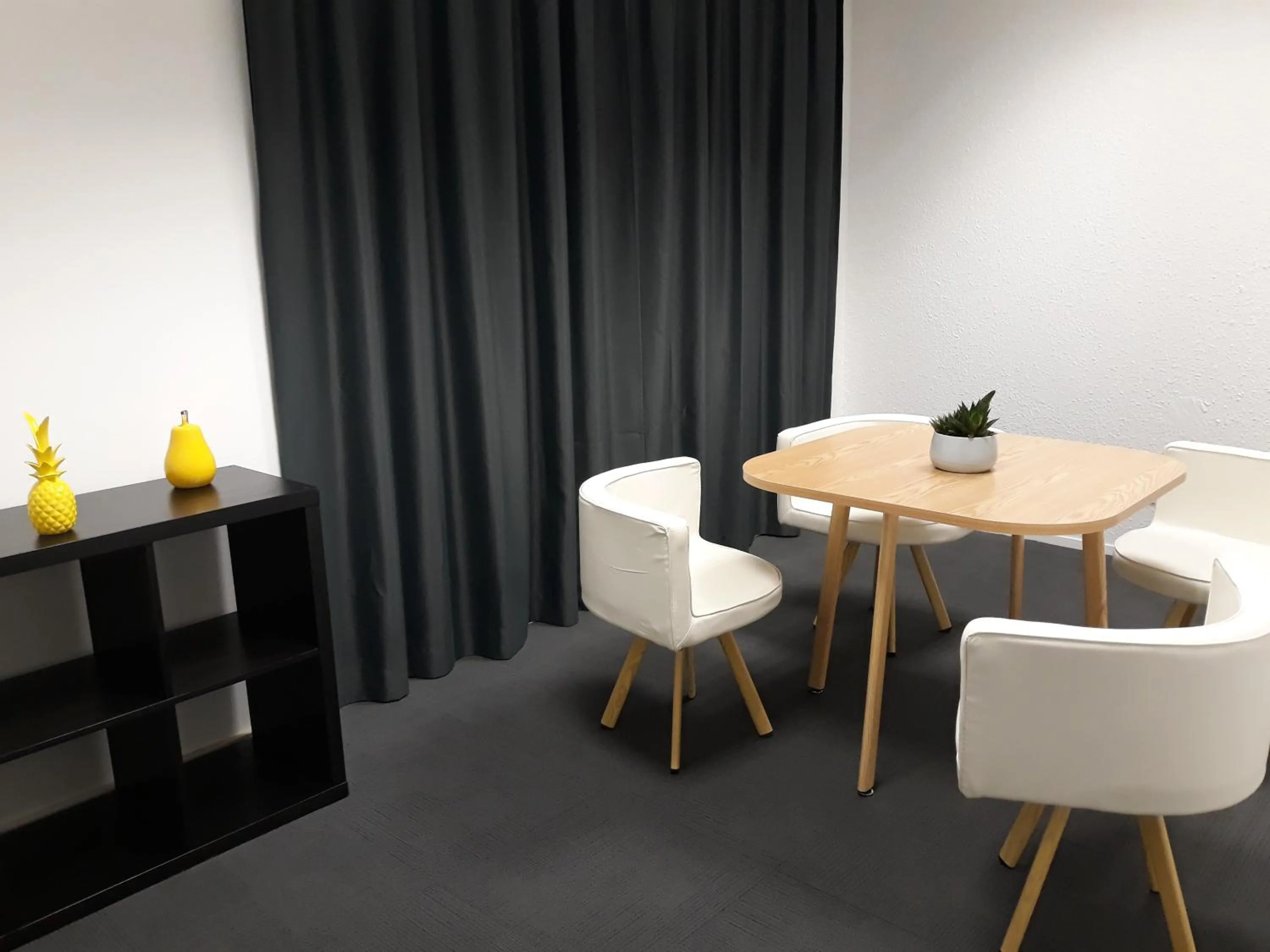 Seating area in Kyriad Hotel Brest