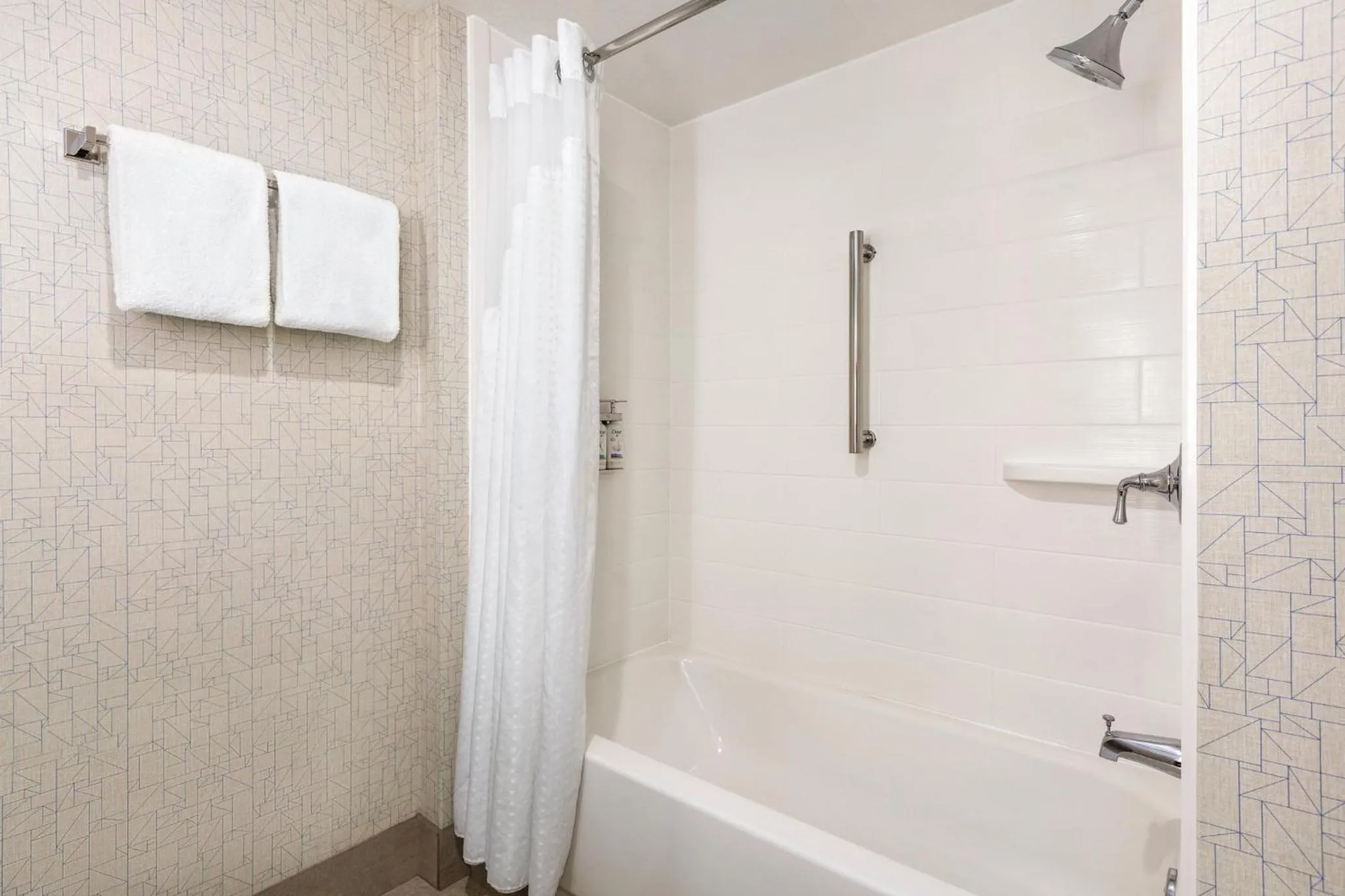 Bathroom in Holiday Inn Express & Suites - Redding by IHG