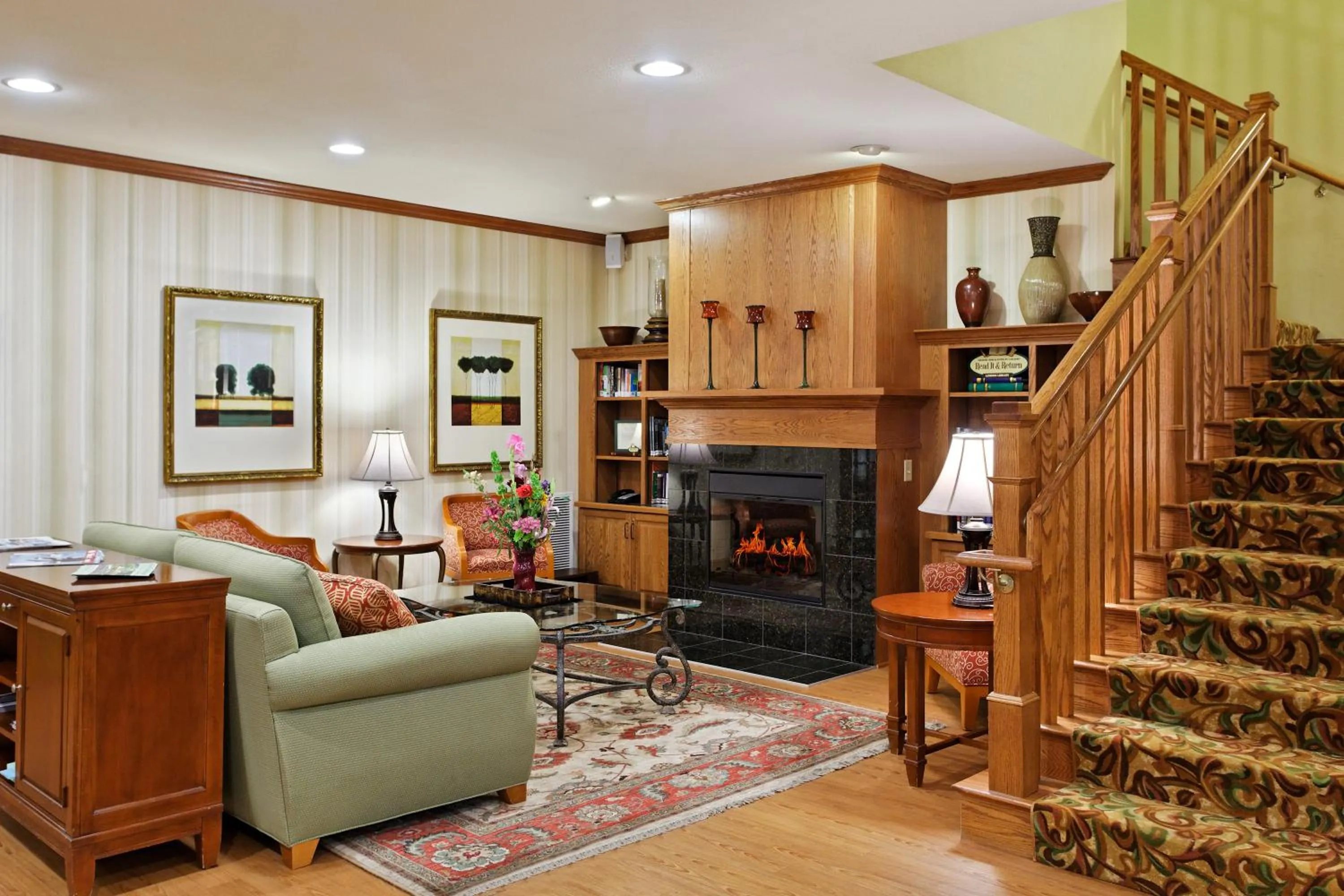 Lobby or reception in Country Inn & Suites by Radisson, Peoria North, IL