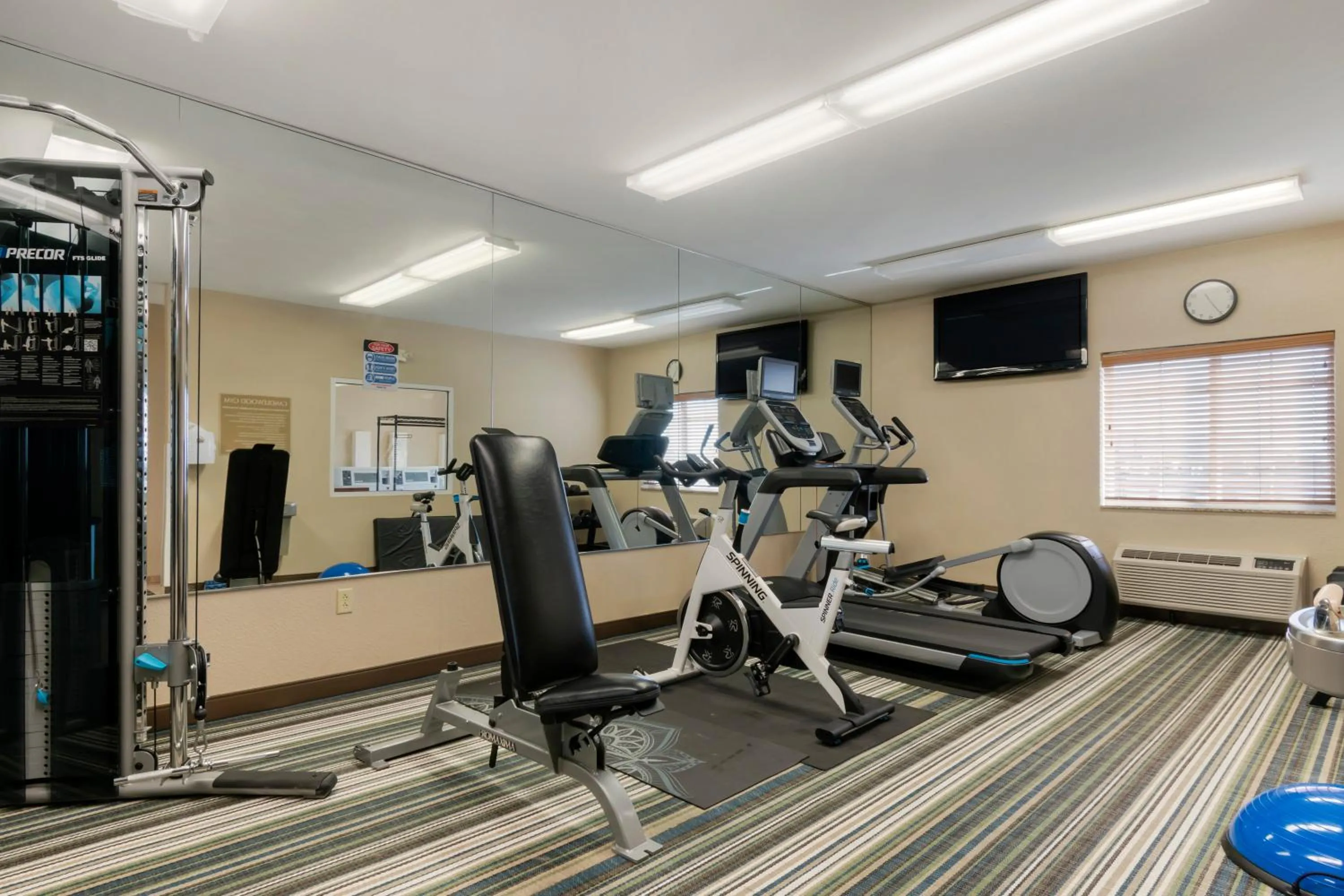 Fitness centre/facilities in Candlewood Suites Reading by IHG