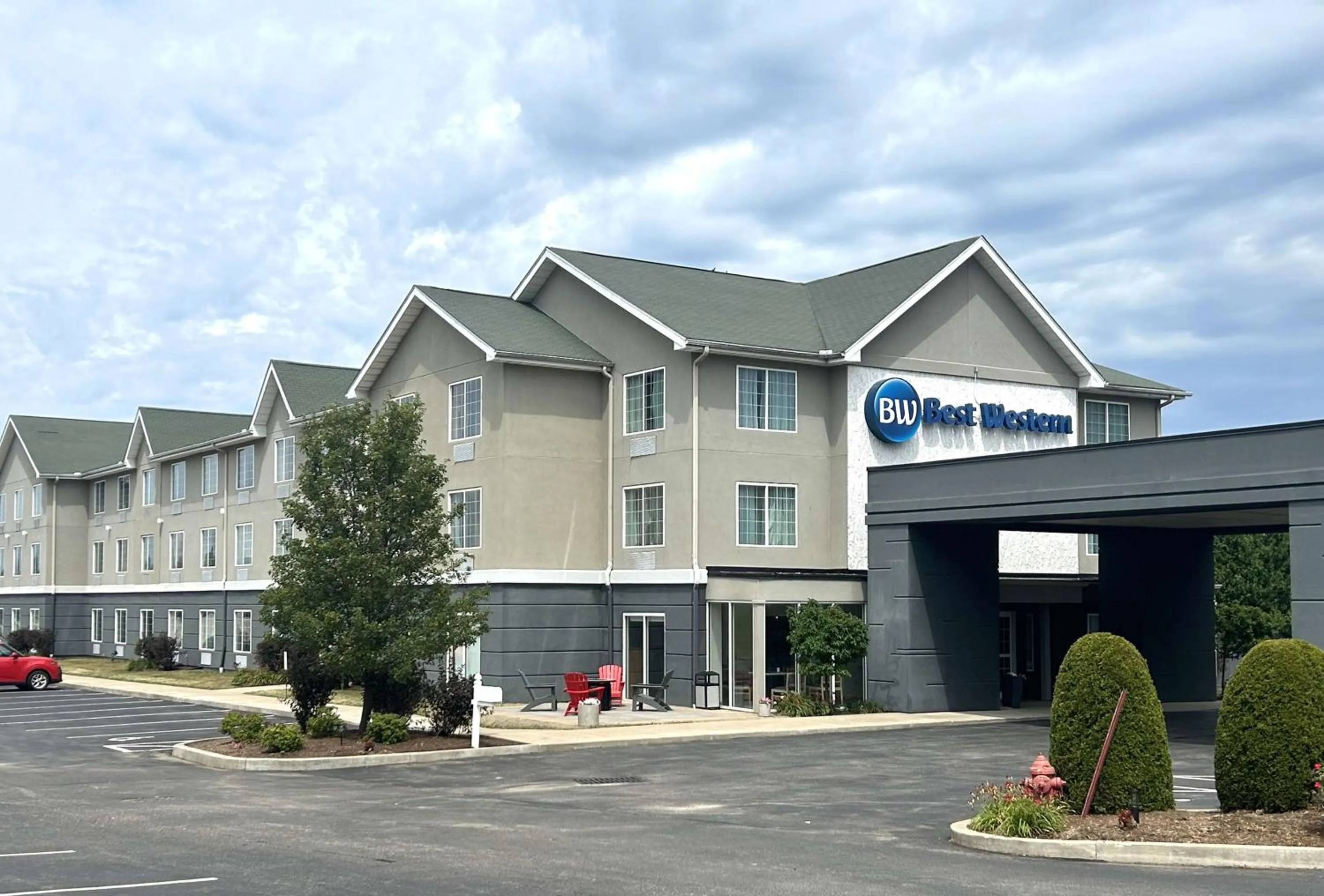 Property building in Best Western Erie Inn & Suites