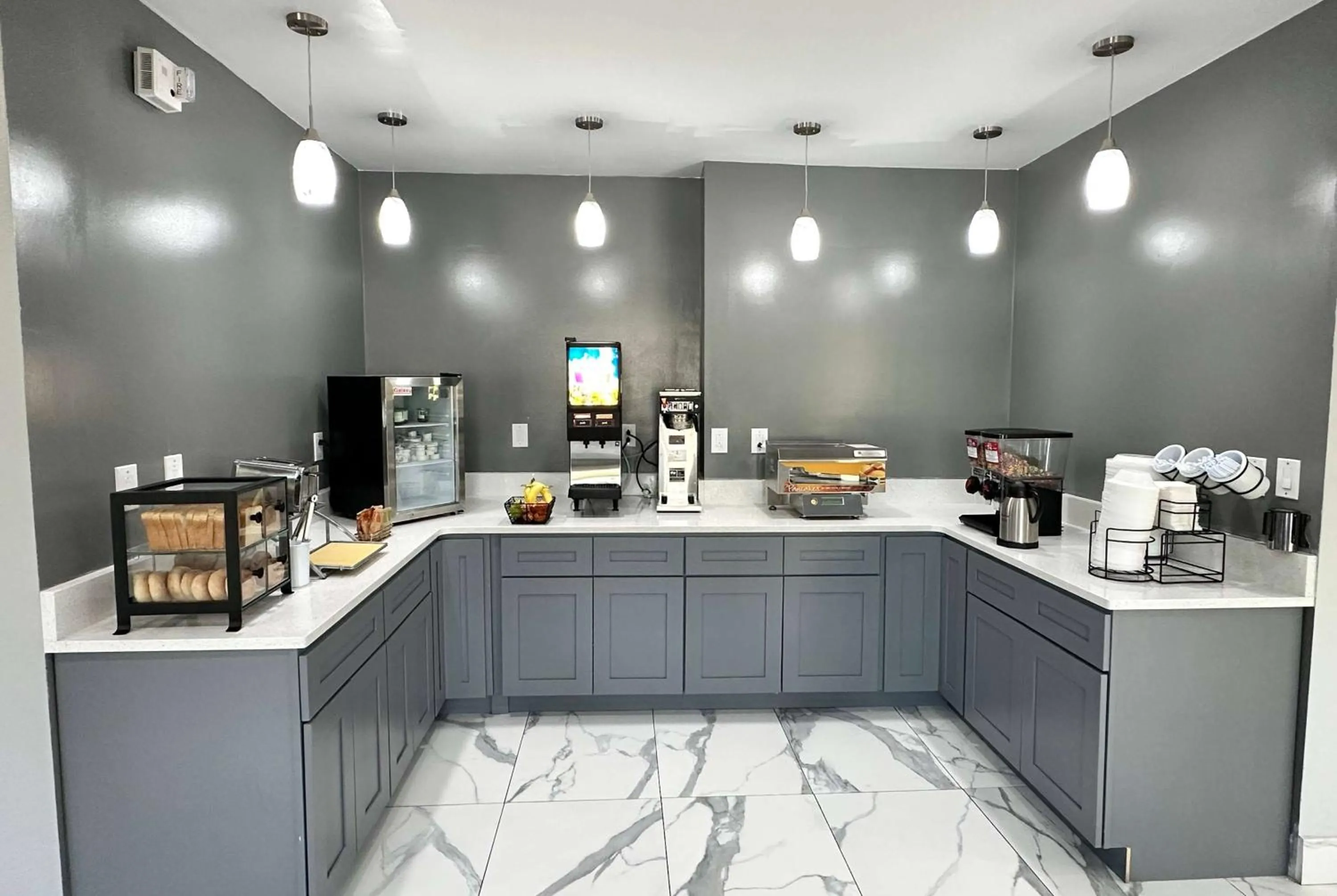 Restaurant/places to eat in Ramada by Wyndham Lithia Springs Atlanta