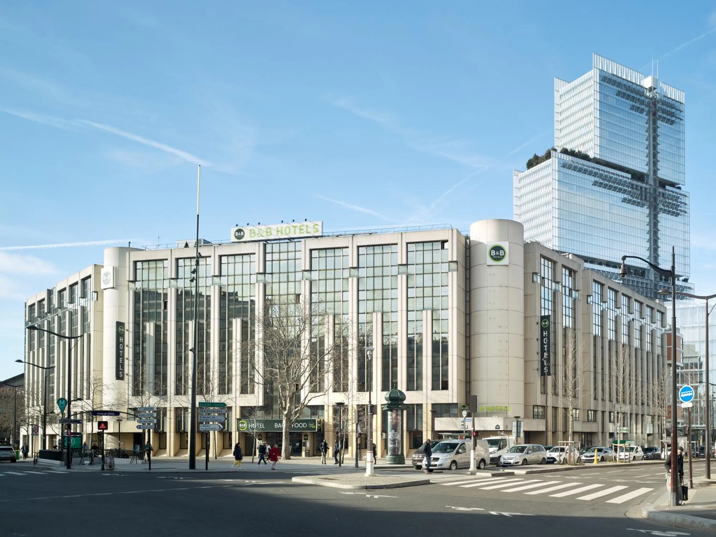 Property building in B&B HOTEL Paris 17 Batignolles