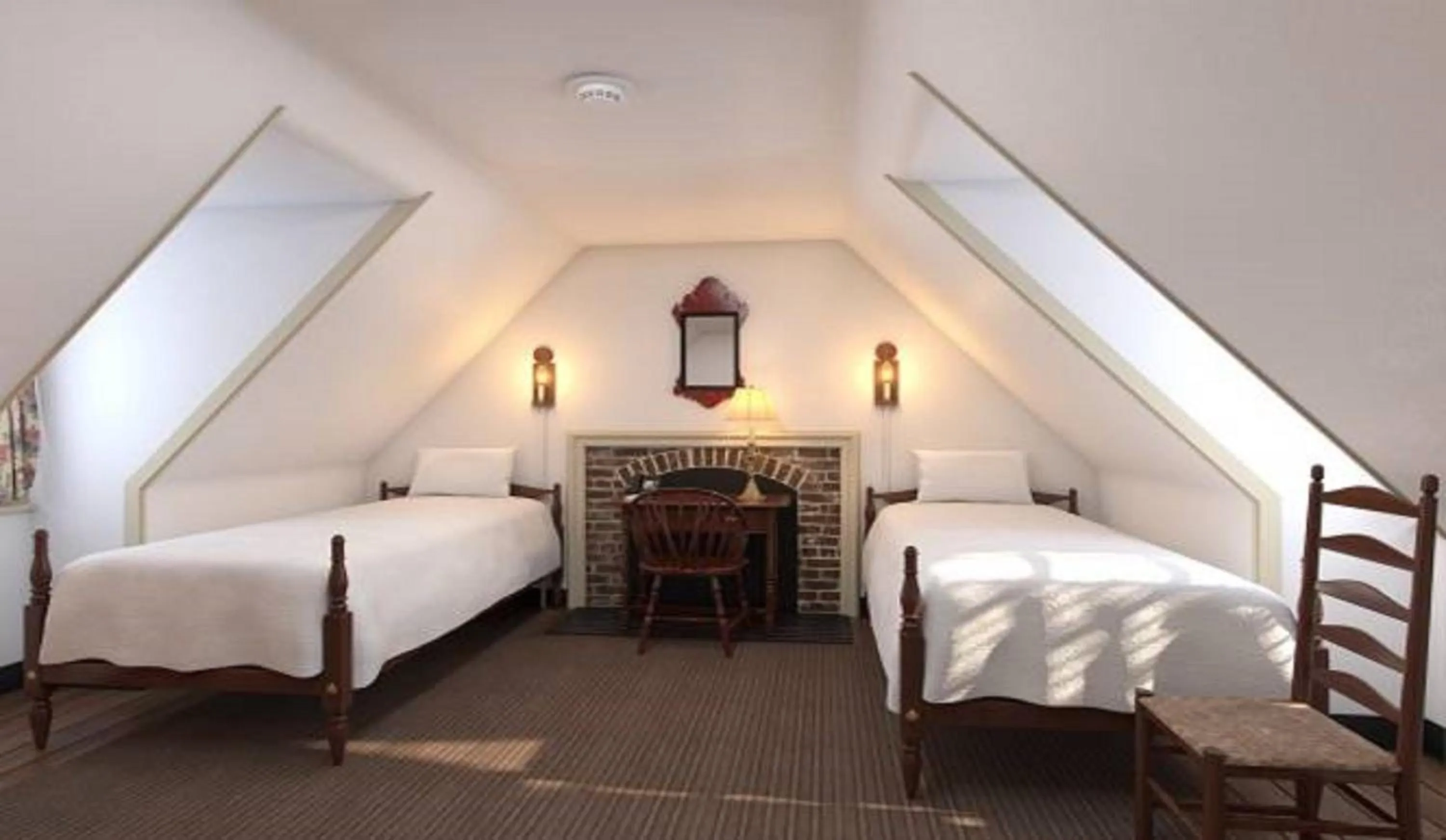 Bed in Colonial Houses, an official Colonial Williamsburg Hotel
