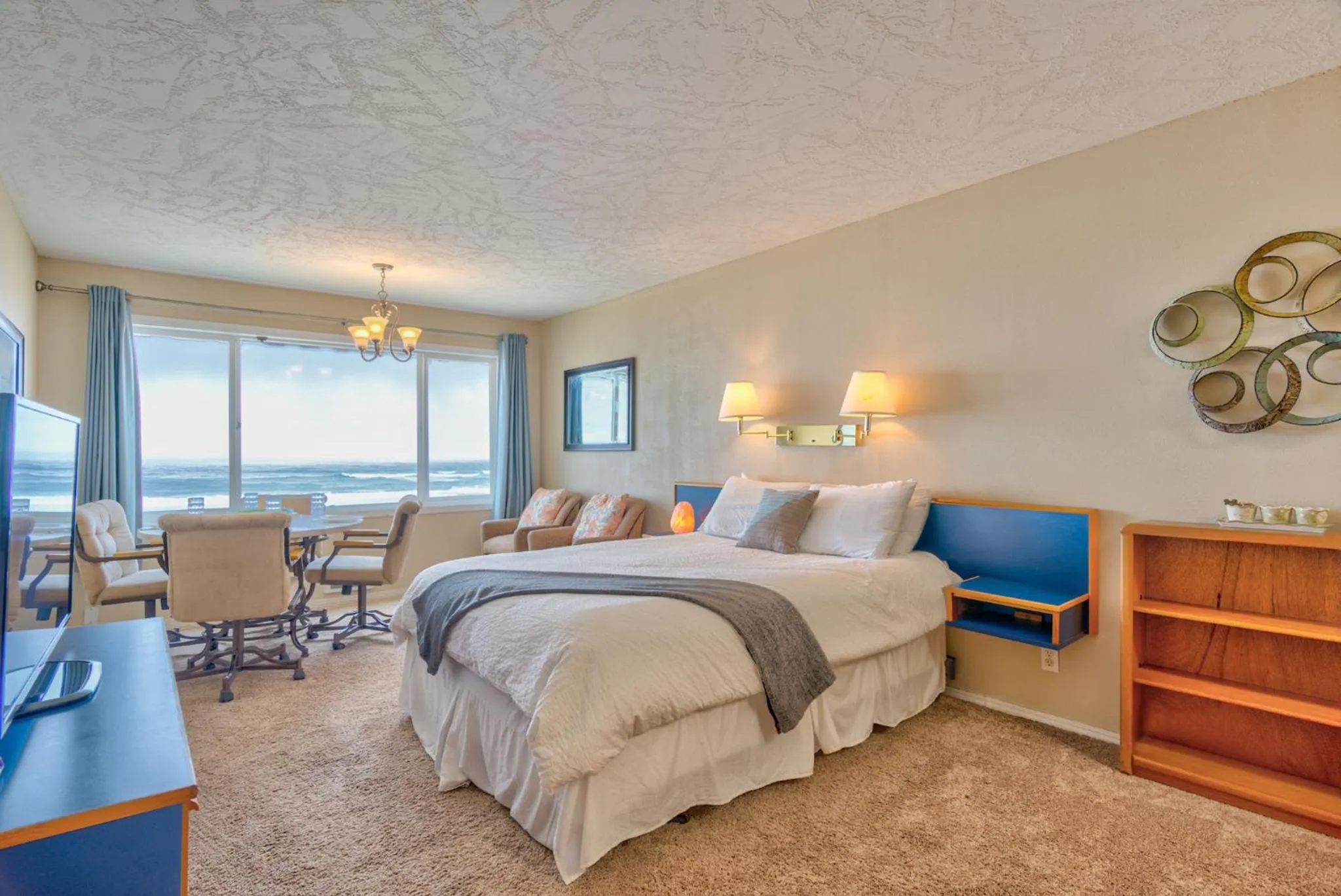 Bed in Sea Gypsy Rentals