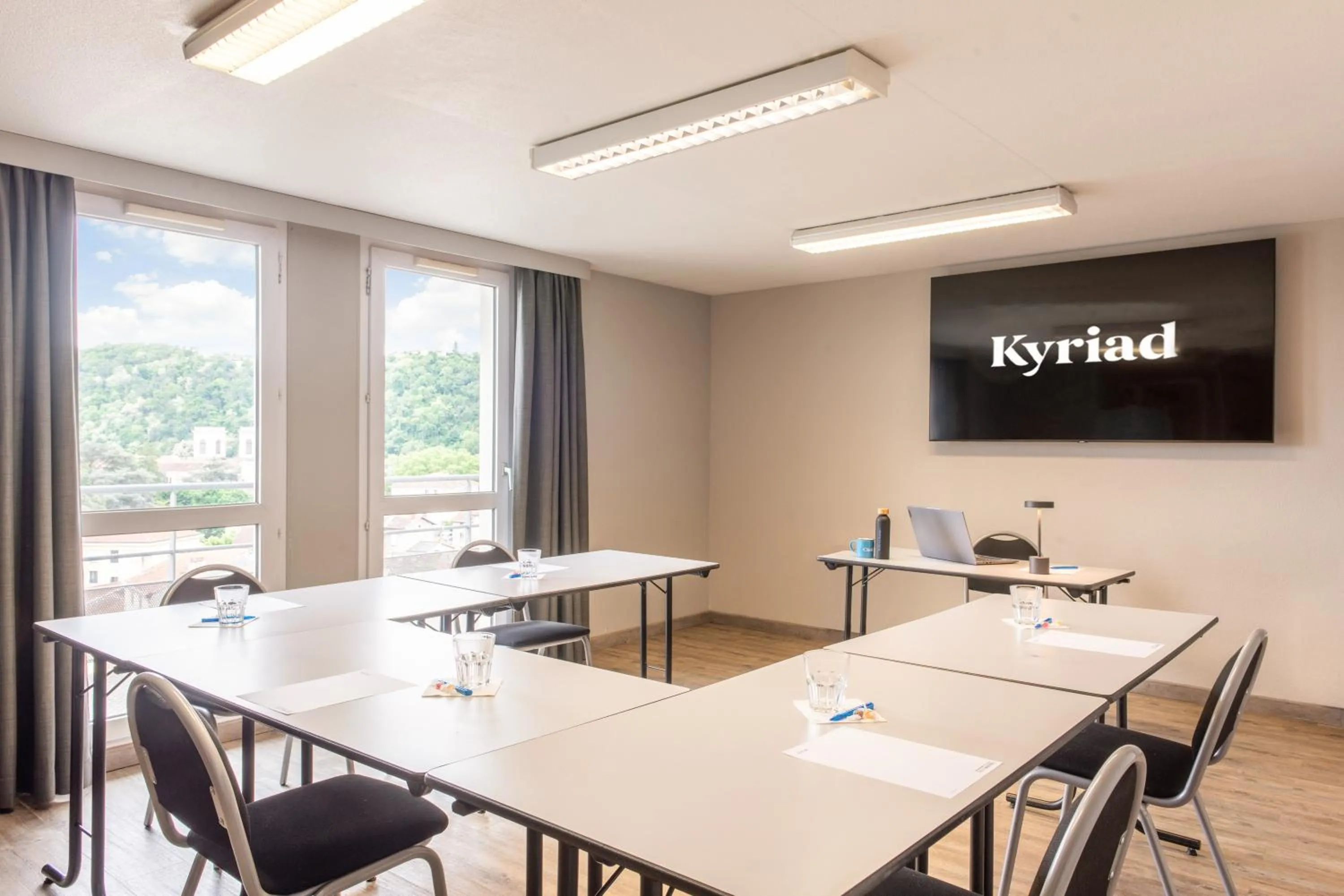 Banquet/Function facilities in Kyriad Hotel Lyon Givors