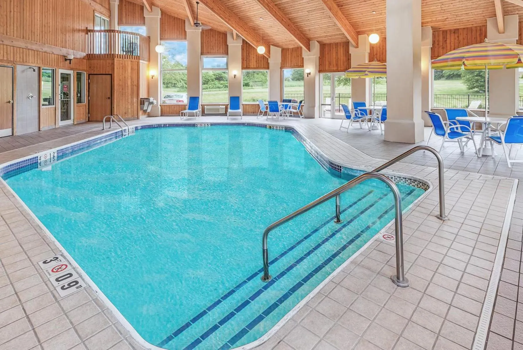 Swimming pool in Baymont by Wyndham Howell/Brighton