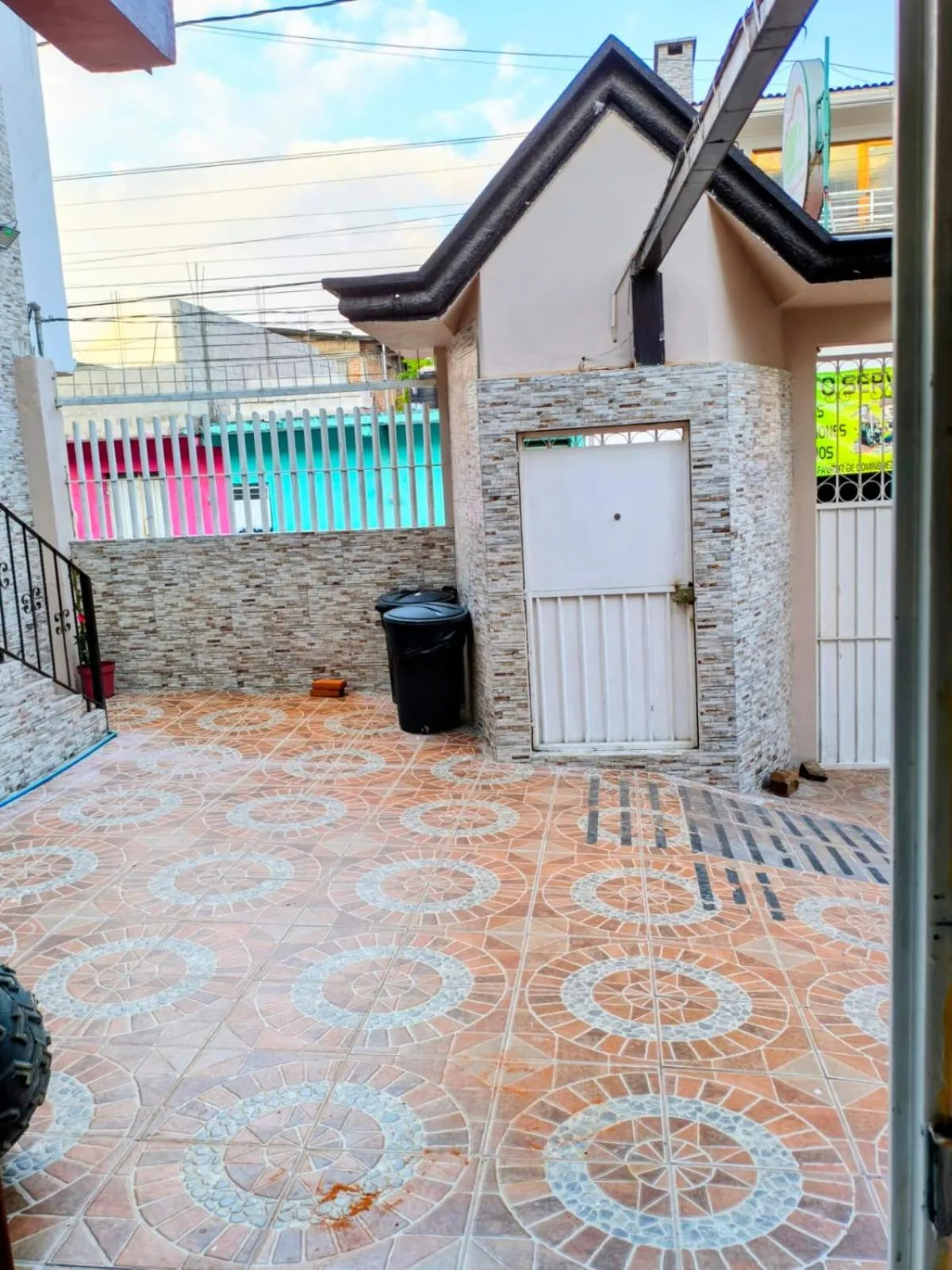 BONITO y AMPLIO DEPARTAMENTO con JARDÍN "EL PARAÍSO DE ZACATLÁN"