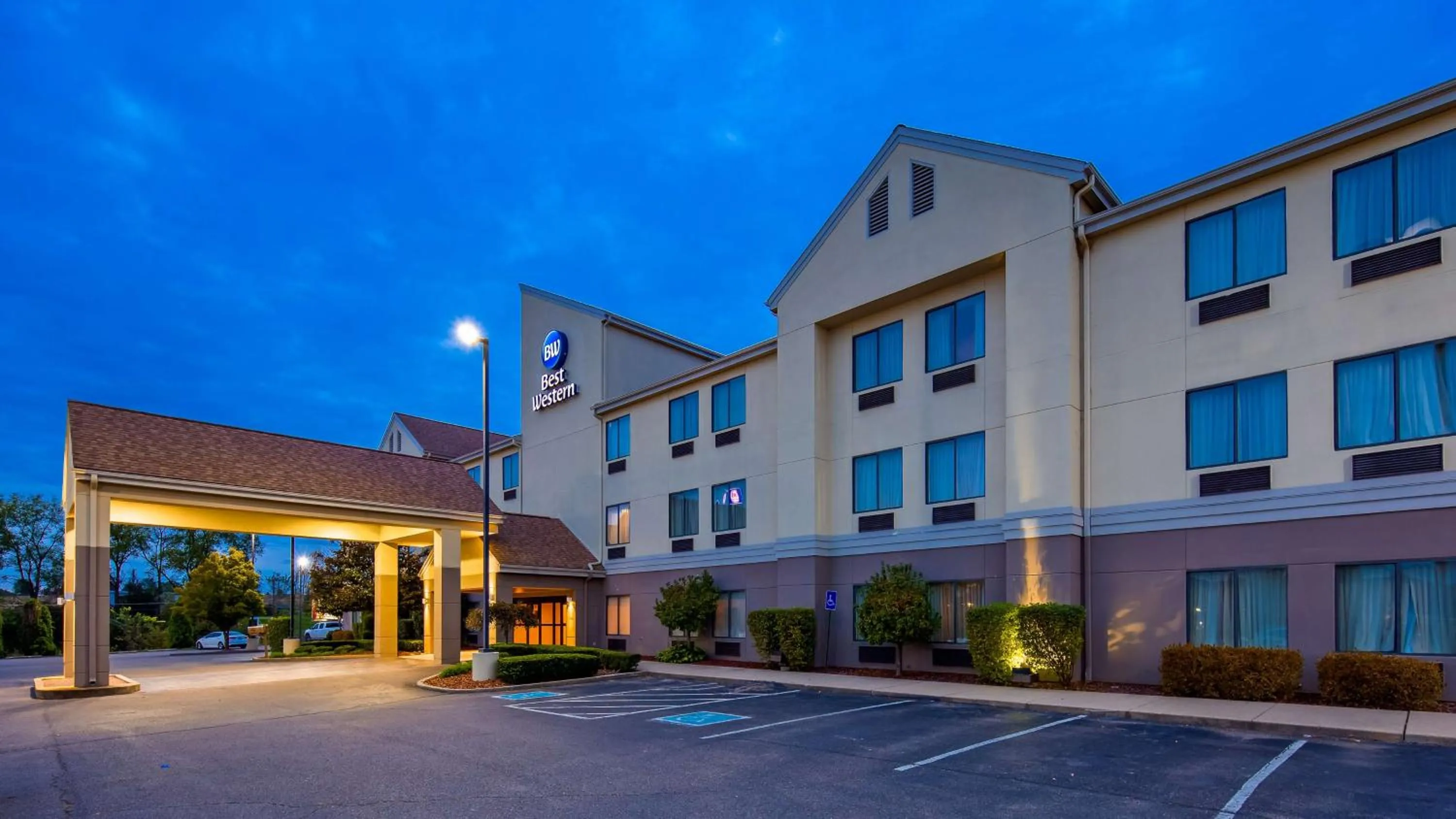 Property building in Best Western B R Guest