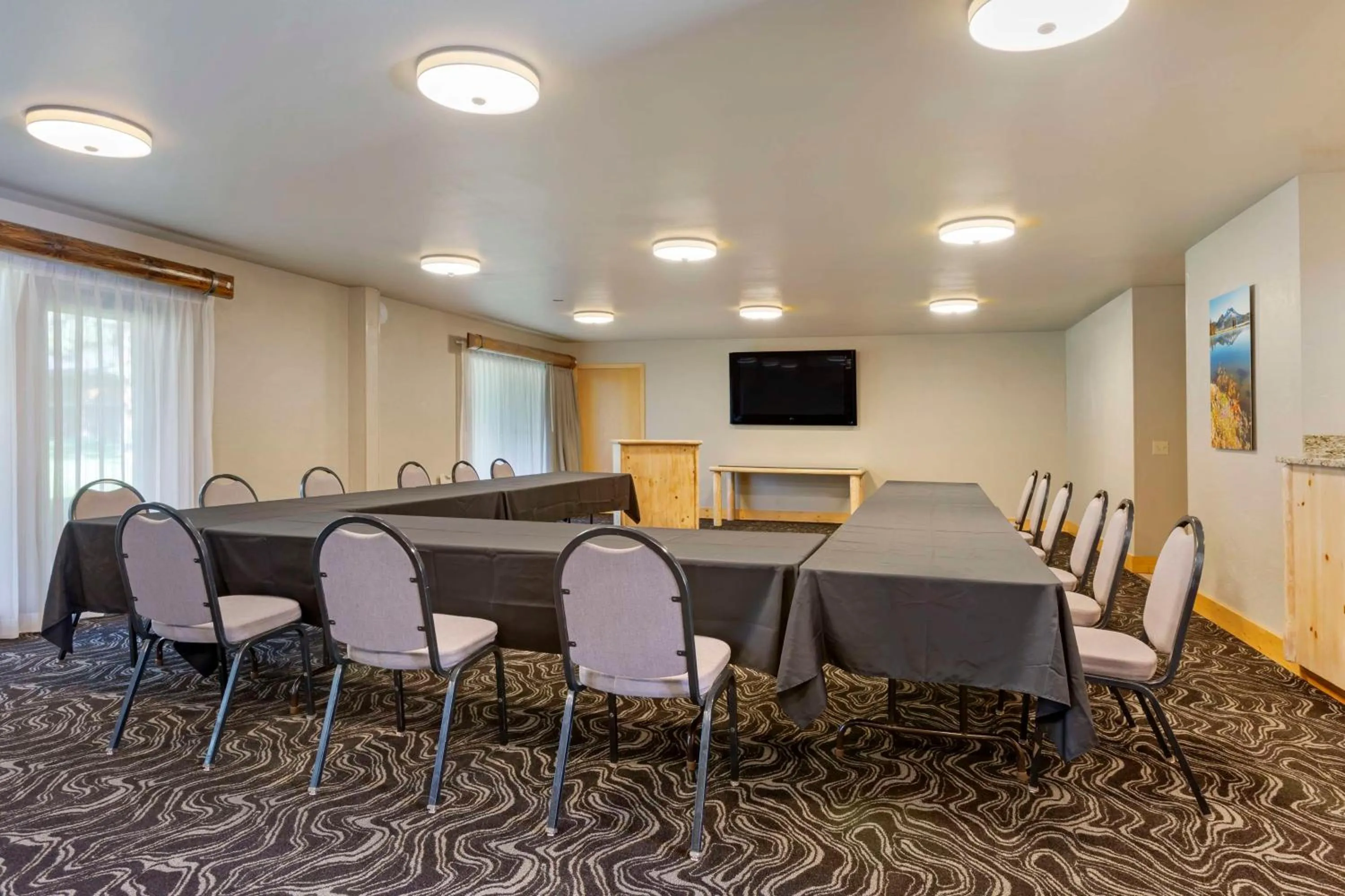 Meeting/conference room in Best Western Ponderosa Lodge