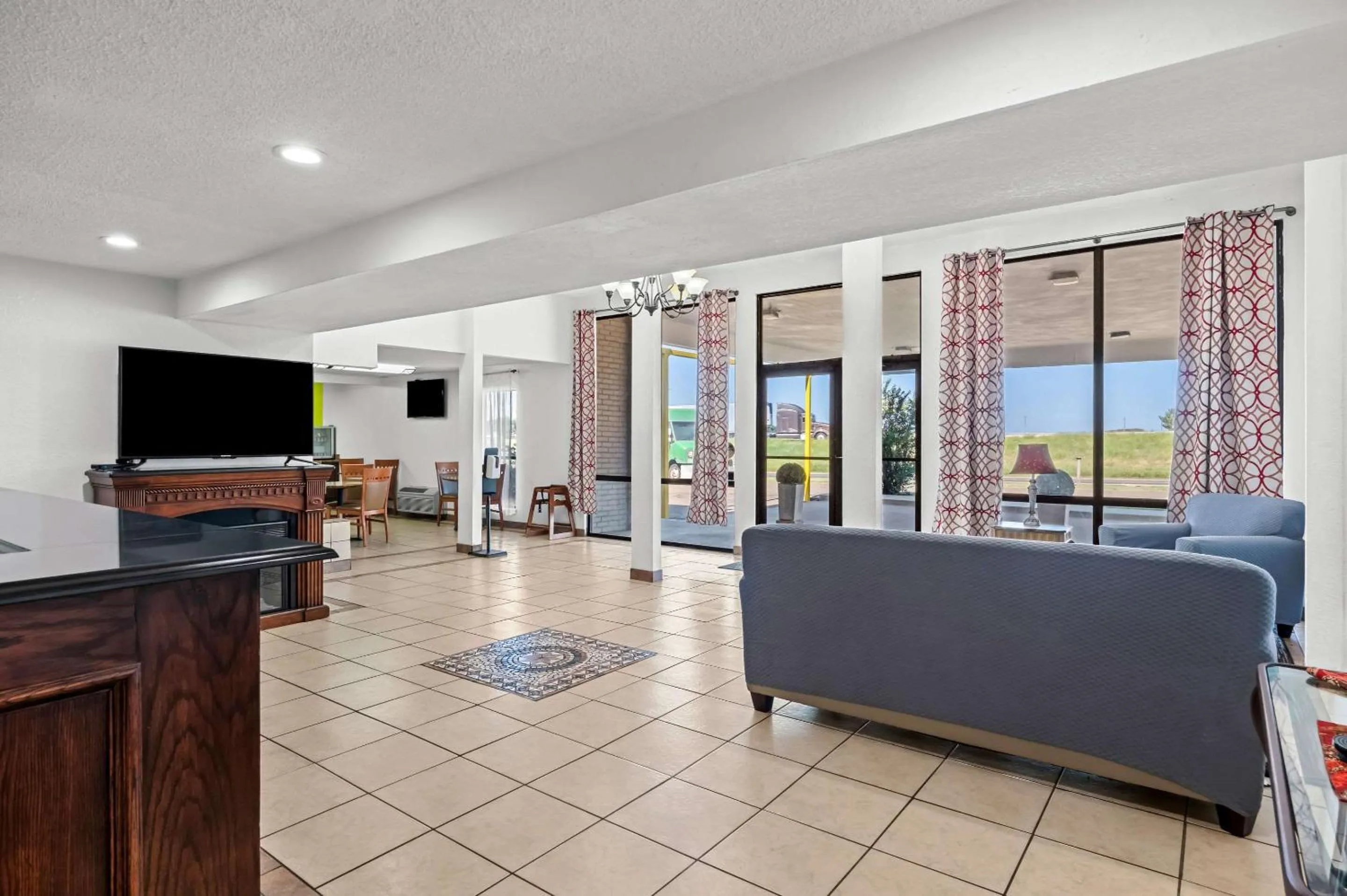 Lobby or reception in Quality Inn Plainview