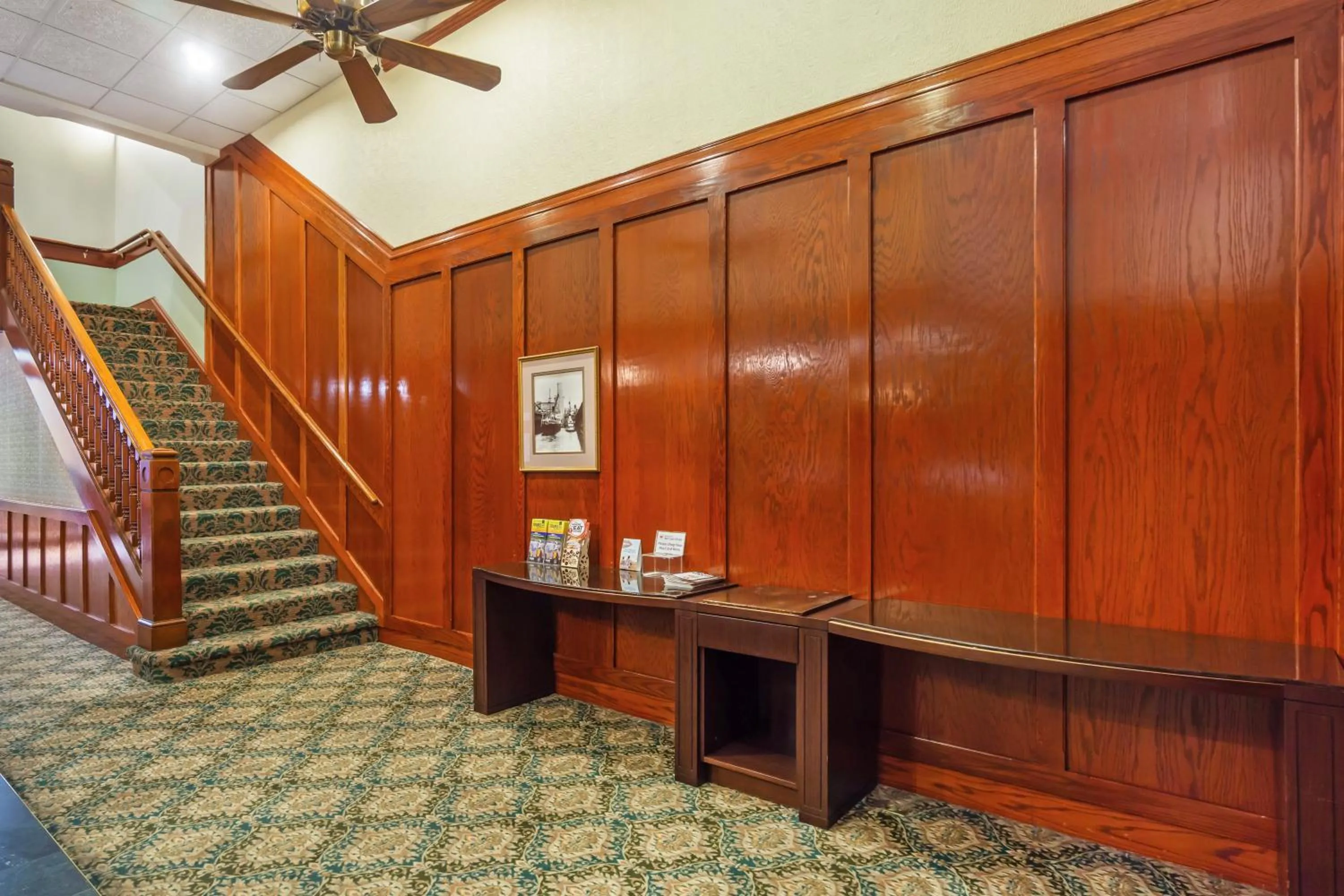 Lobby or reception in Best Western Plus Pioneer Square Hotel Downtown