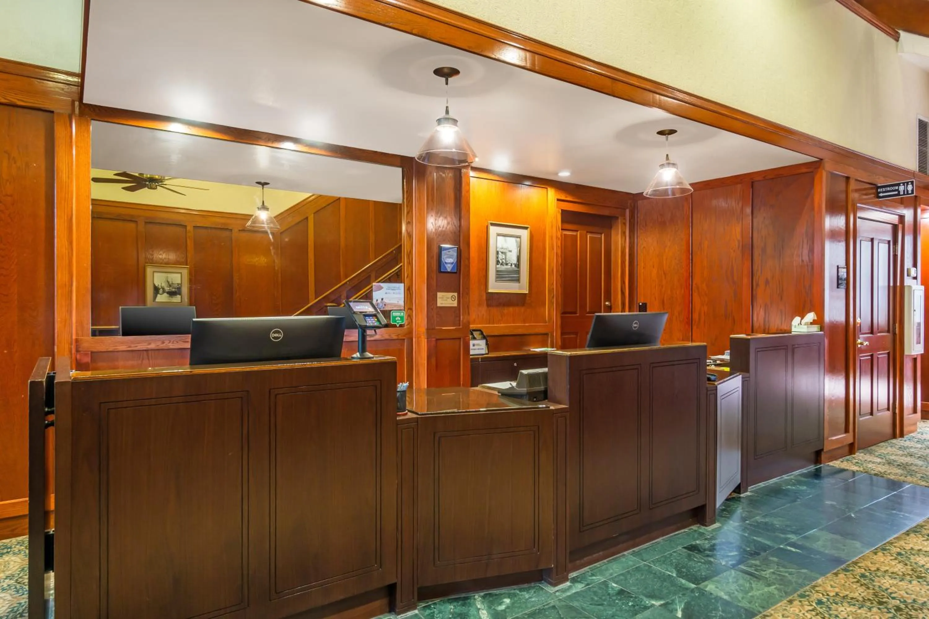 Lobby or reception in Best Western Plus Pioneer Square Hotel Downtown