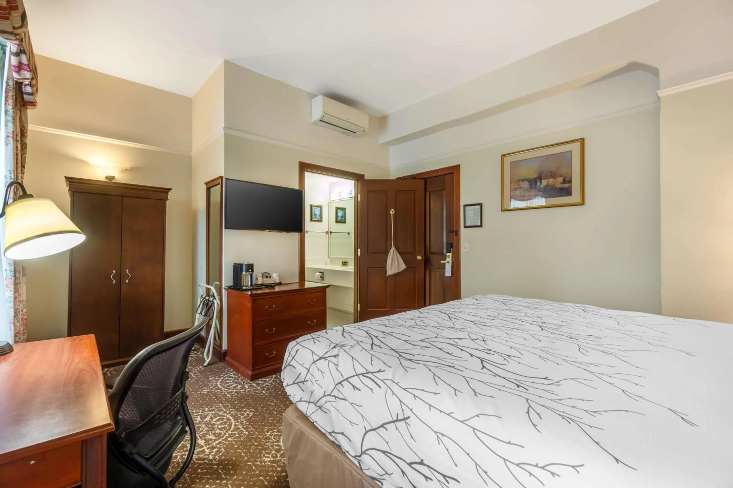 Bedroom, Bed in Best Western Plus Pioneer Square Hotel Downtown