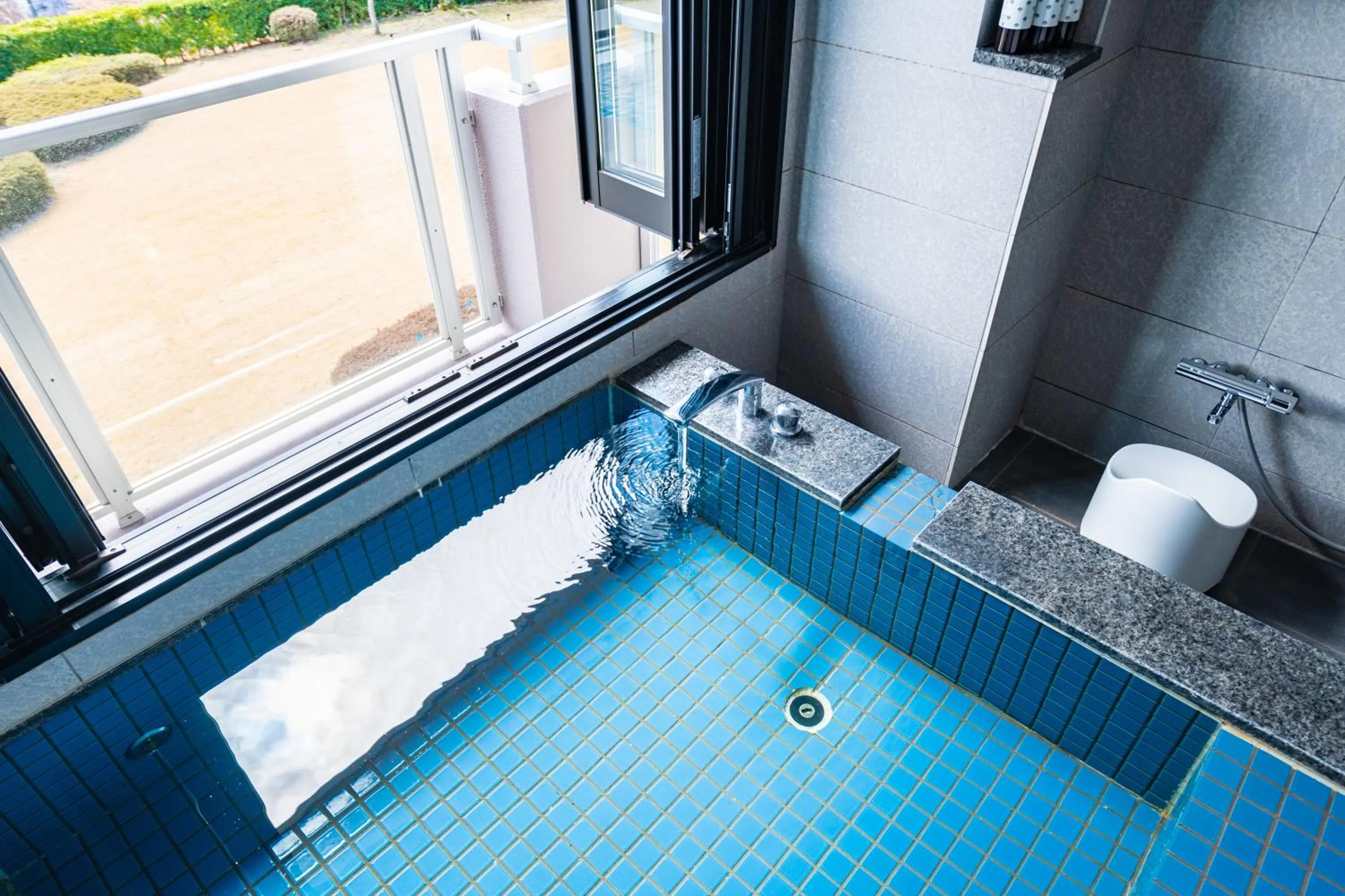 Bathroom in the salon 伊豆高原 Hotels & Resort