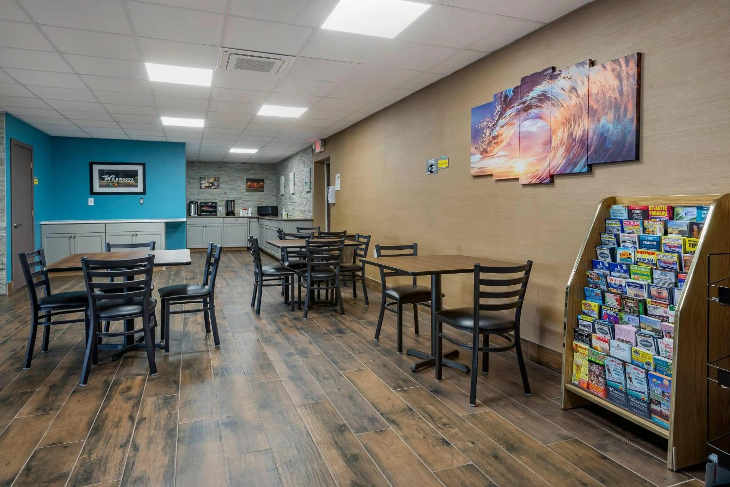 Breakfast in The Waves Hotel, an Ascend Collection Hotel