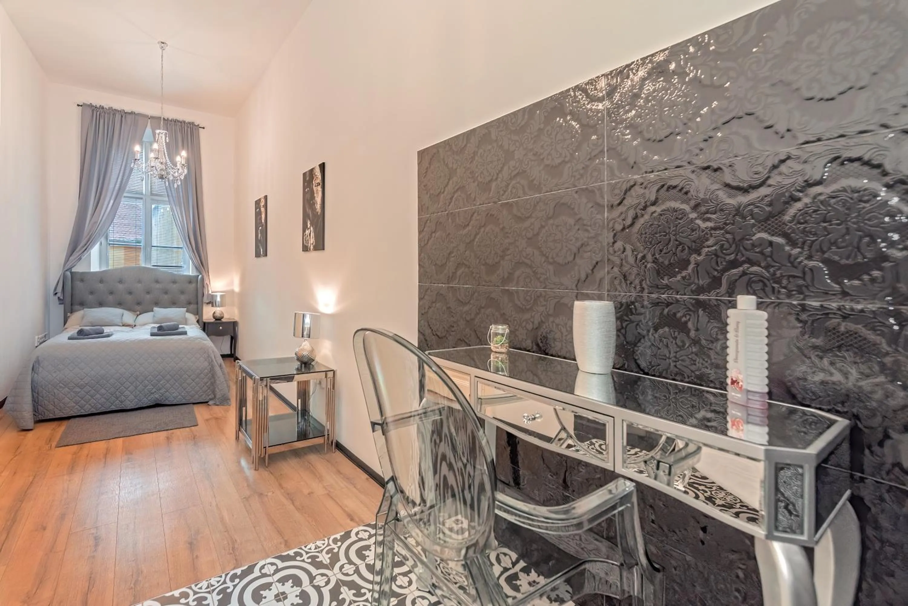 Seating area, Bed in Rezidence Znojmo SPA privat wellness