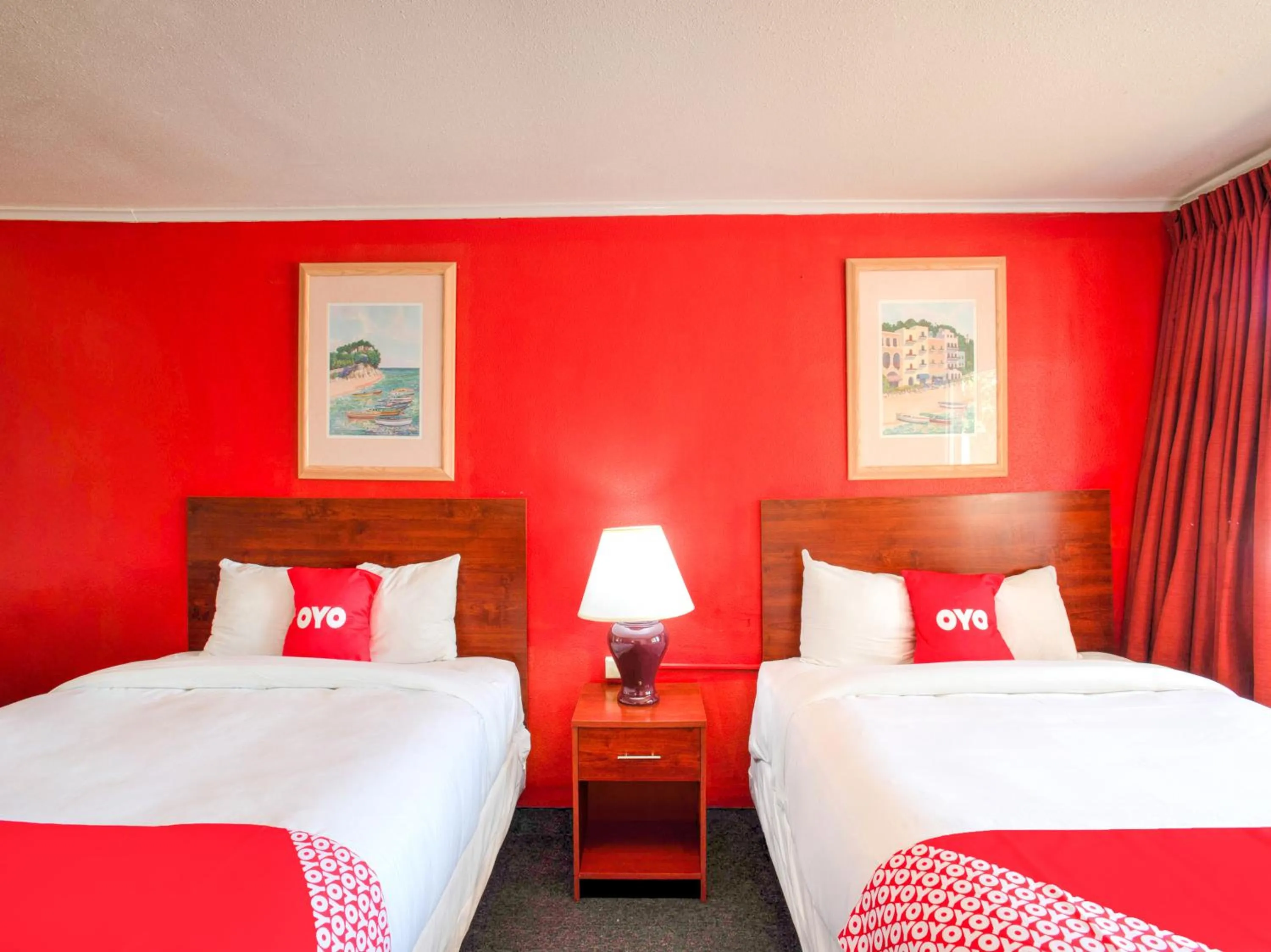 Bedroom in Capital O Padre Island Corpus Christi