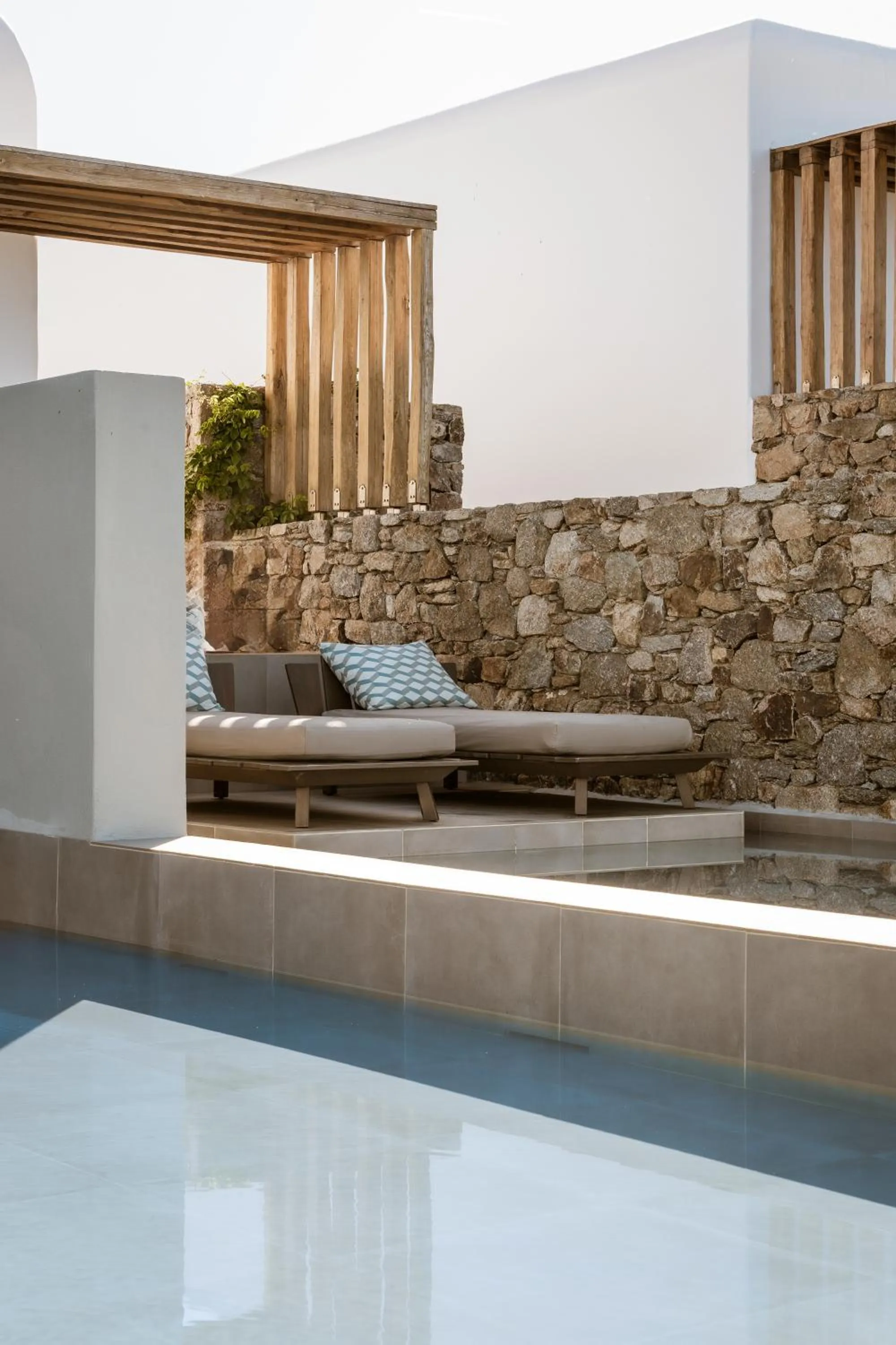 Patio in Mykonos Soul Luxury Suites