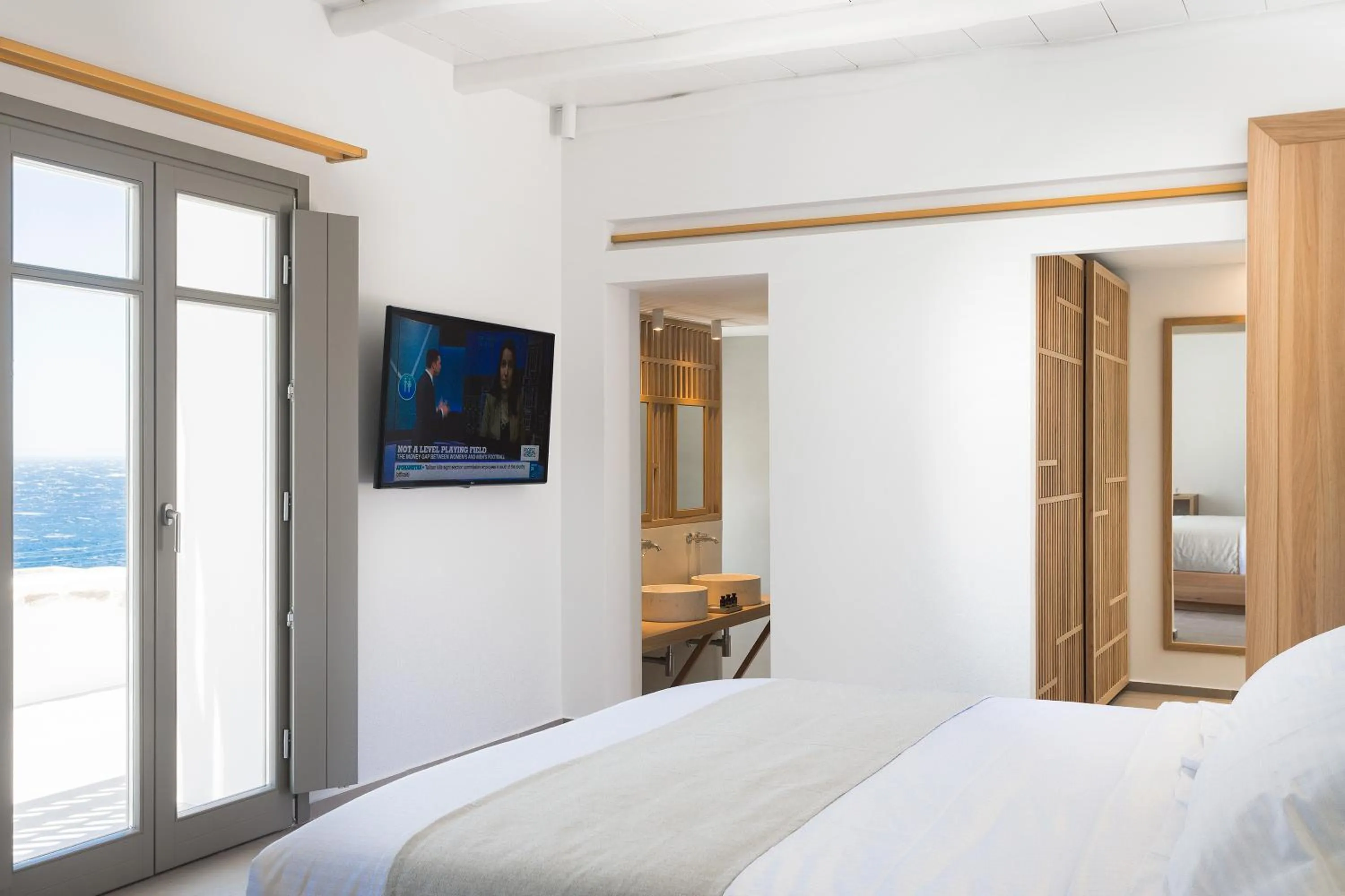 Bed in Mykonos Soul Luxury Suites