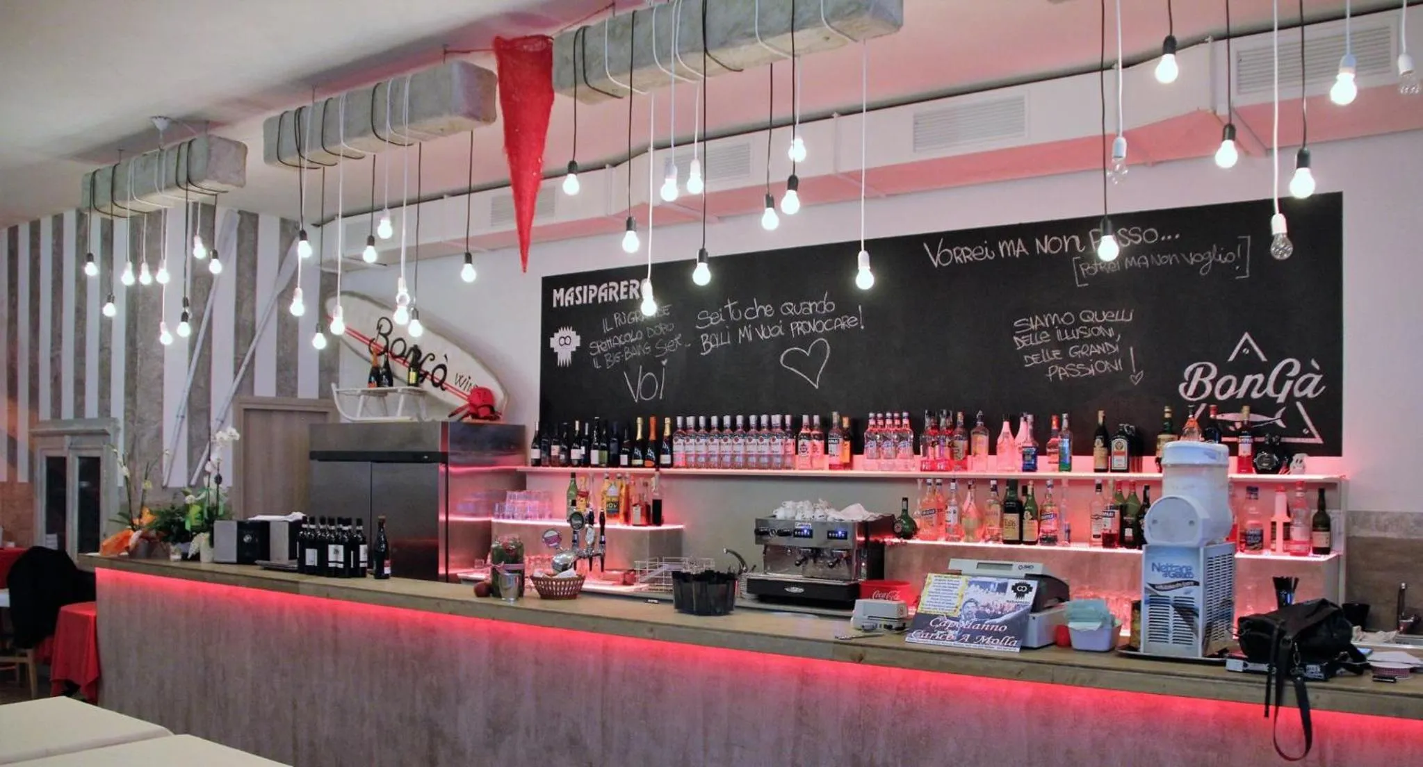 Communal lounge/ TV room in Locanda del Sole