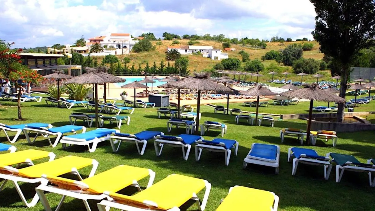 Swimming pool in IM On Casa do Navegador