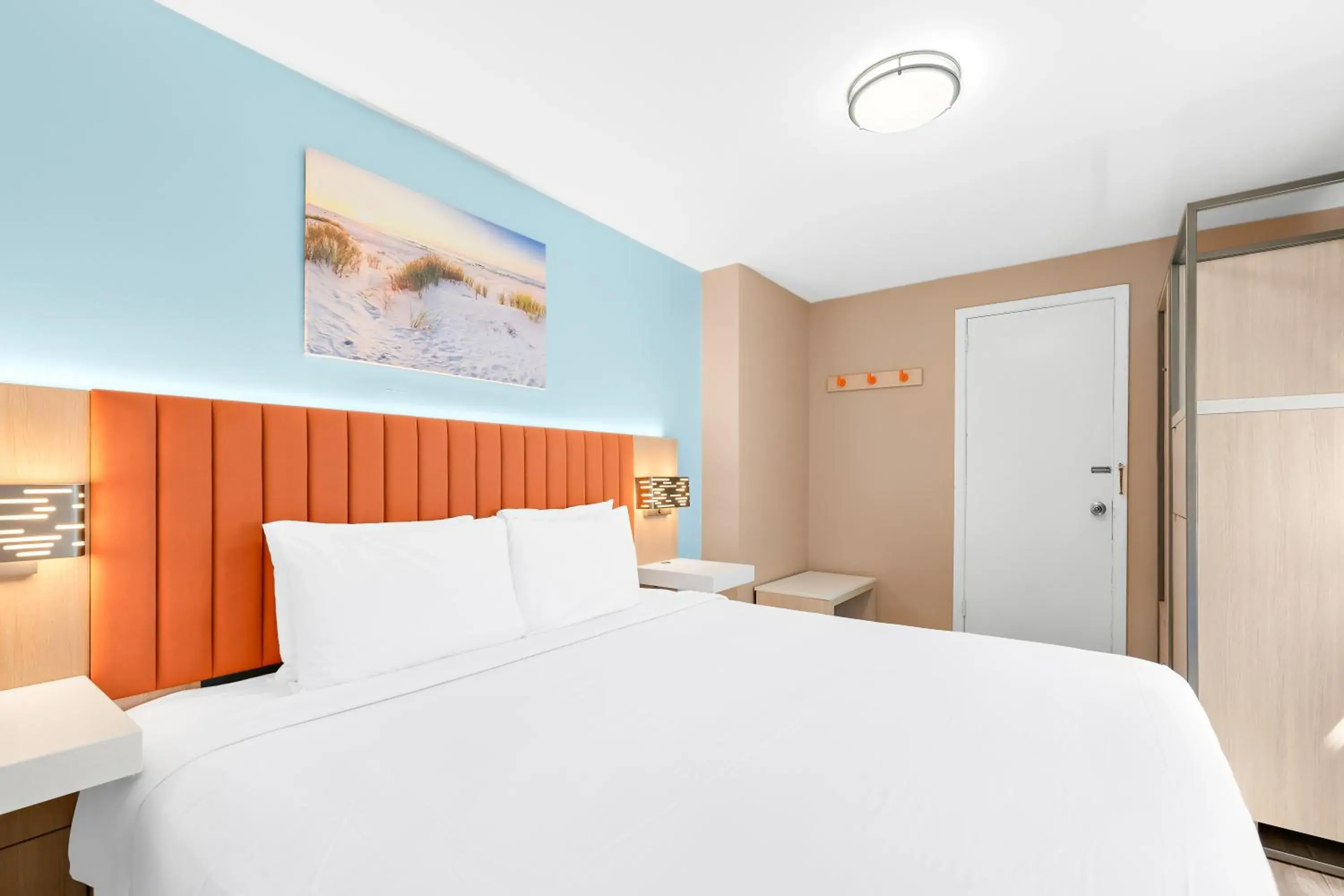 King Room in Mango Motel Wildwood Beach & Boardwalk King Room in Mango Motel Wildwood Beach & Boardwalk