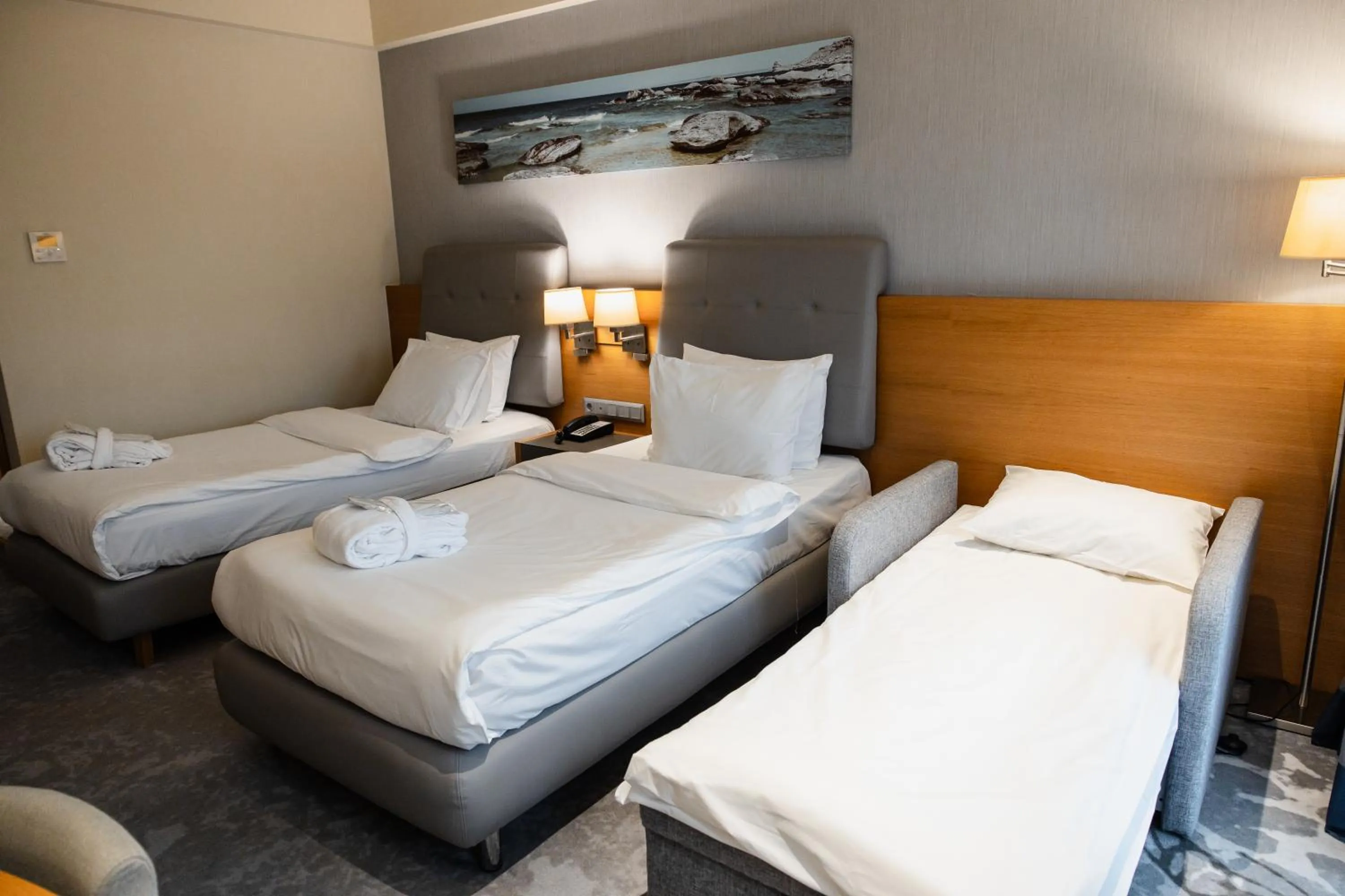 Bed in Holiday Inn - Aktau - Seaside by IHG