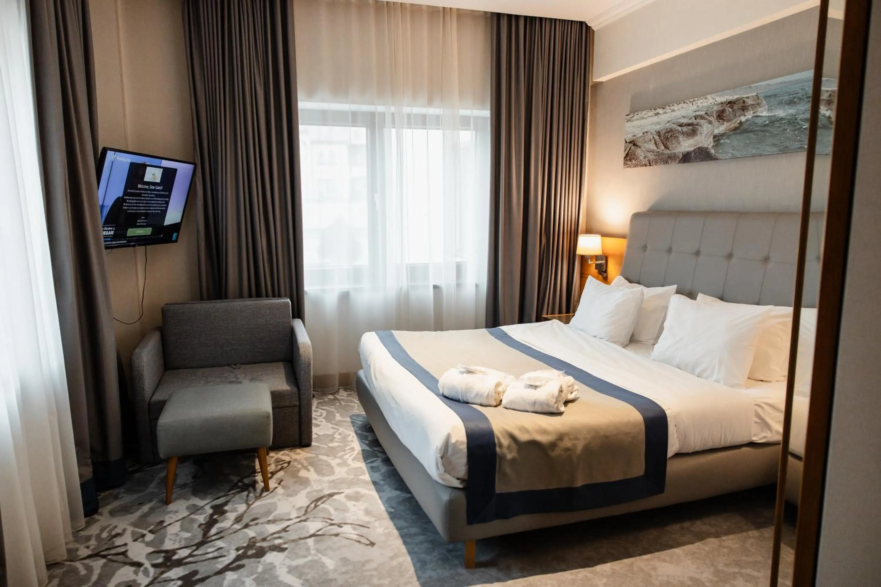 Bed in Holiday Inn - Aktau - Seaside by IHG