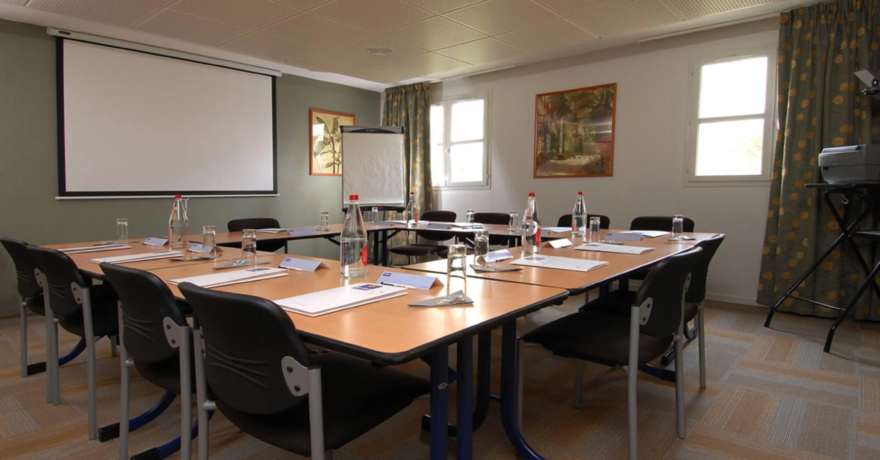 Meeting/conference room in Kyriad Hotel Montpellier Centre Antigone