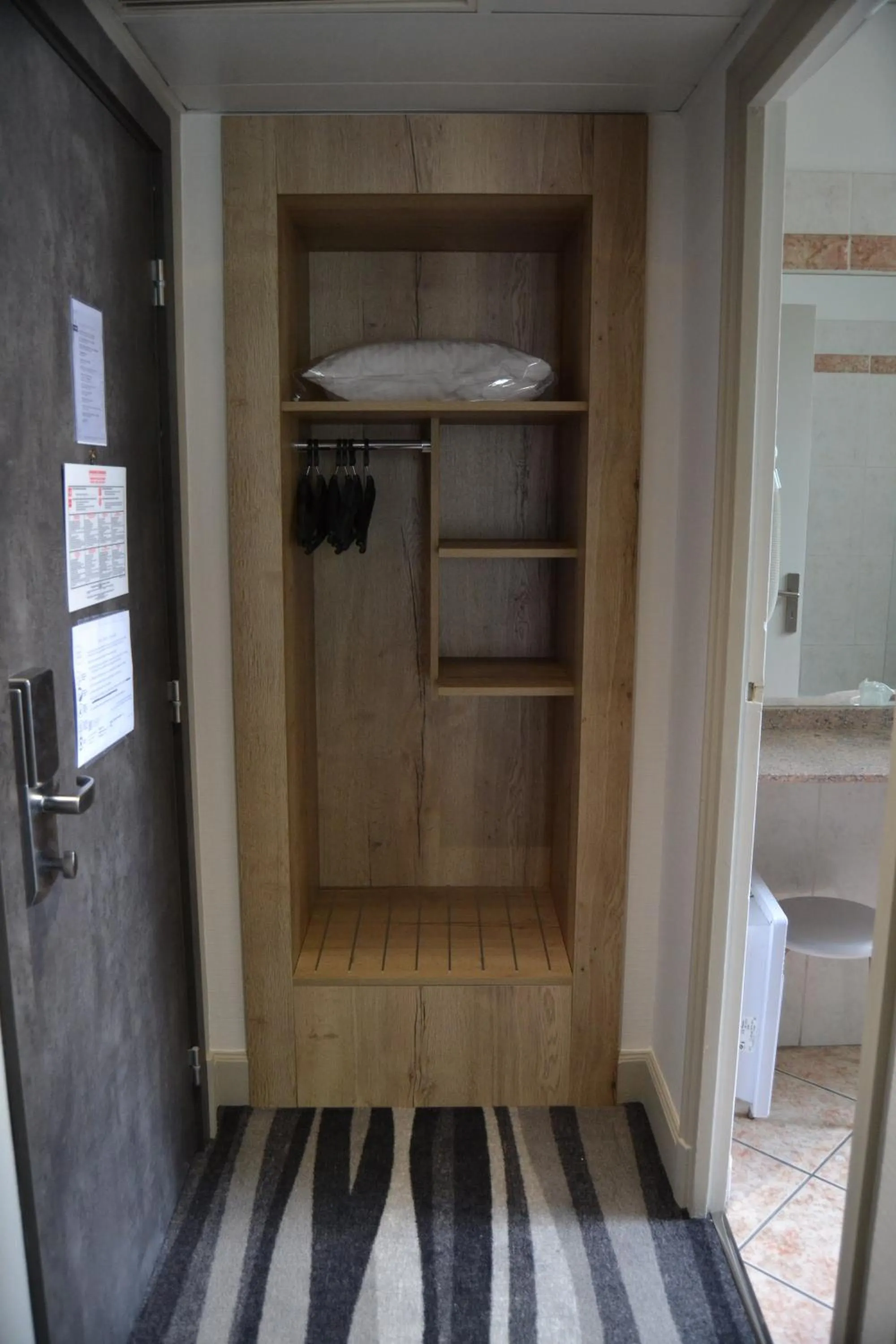 wardrobe in Kyriad Hotel Tours Centre