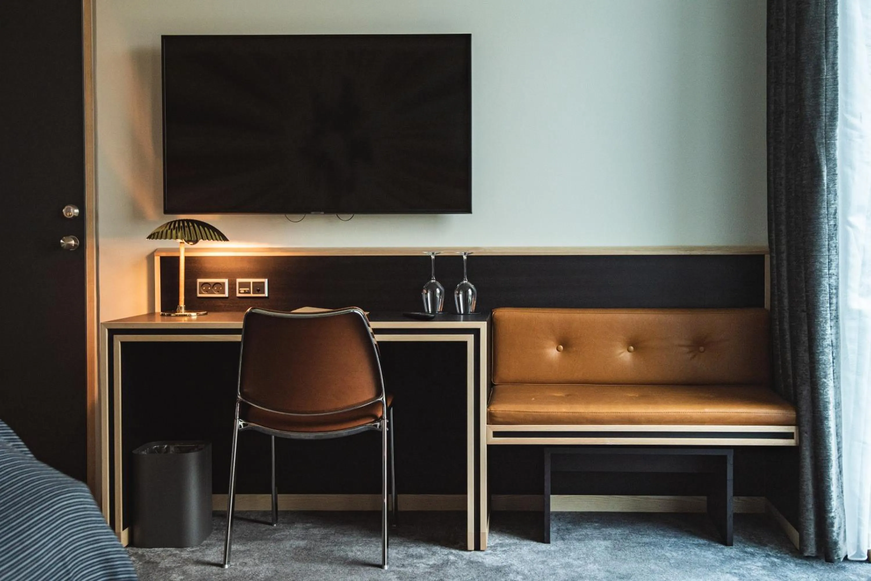 TV and multimedia in Hotel Brandan