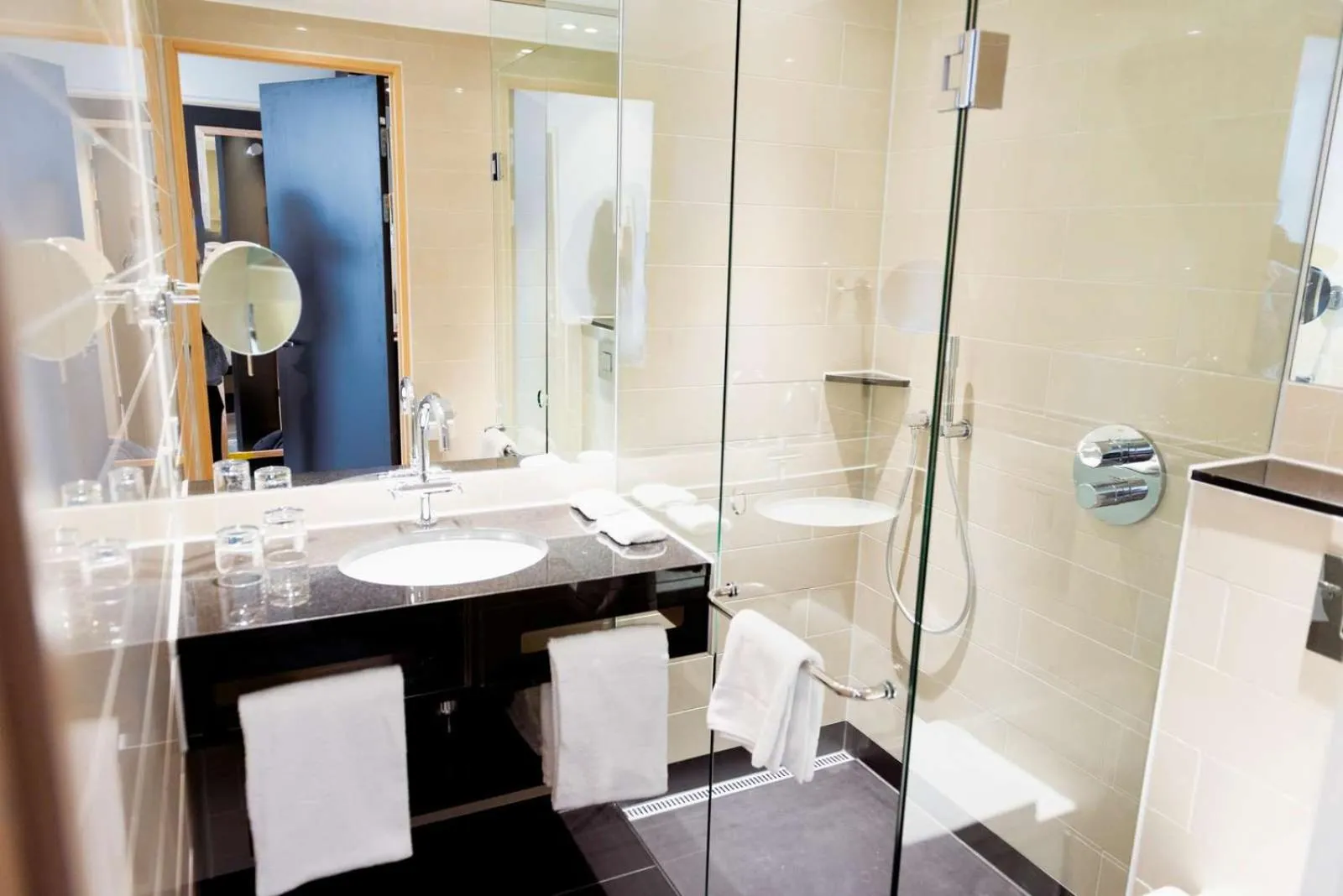 Property building in Hotel Brandan