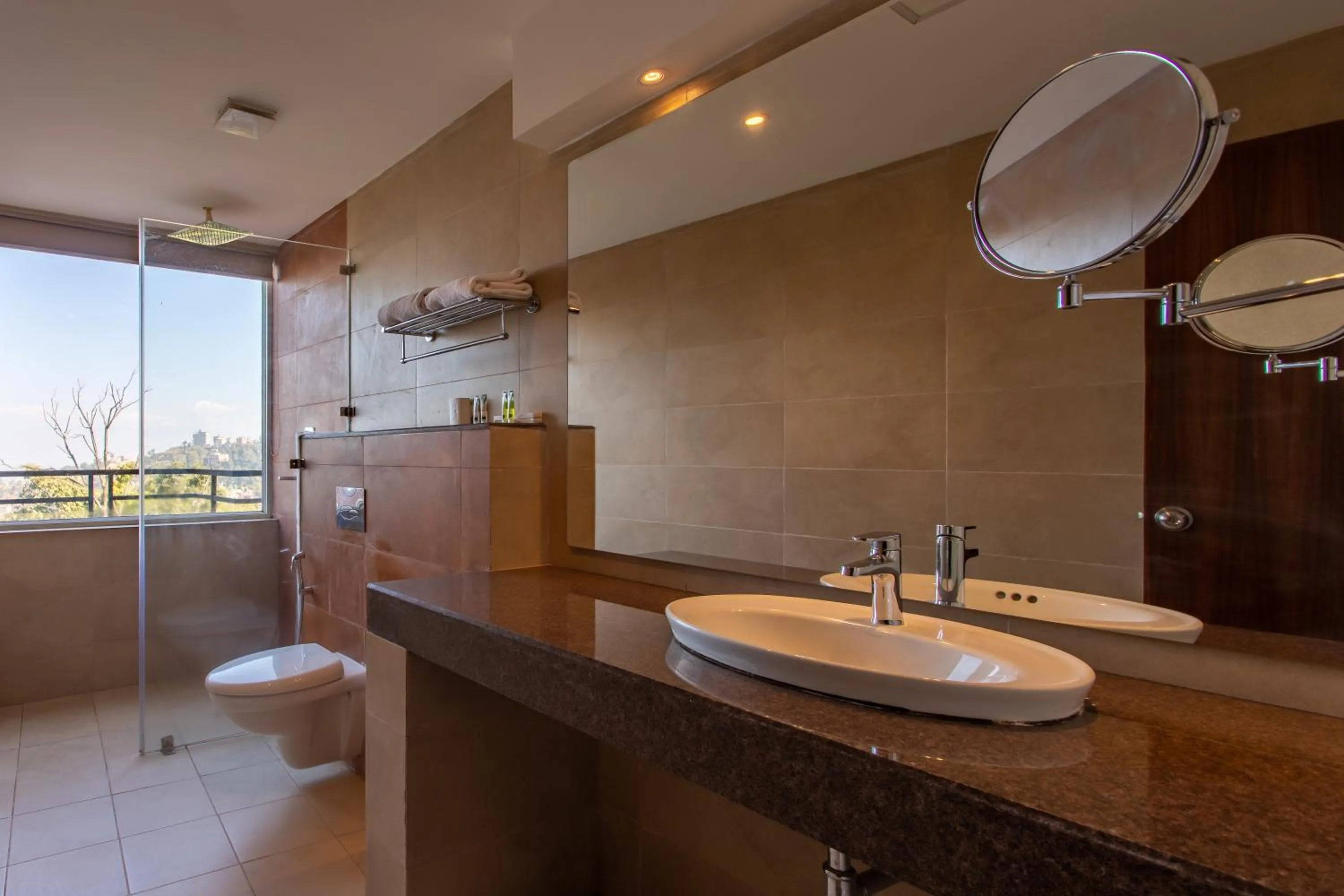 Bathroom in Hotel Sarathi