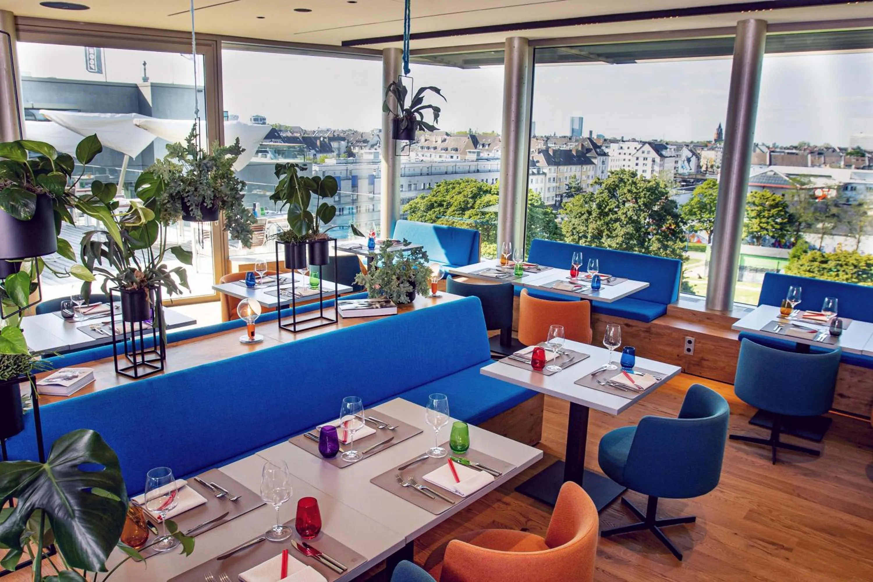 Food and drinks in b'mine hotel Düsseldorf