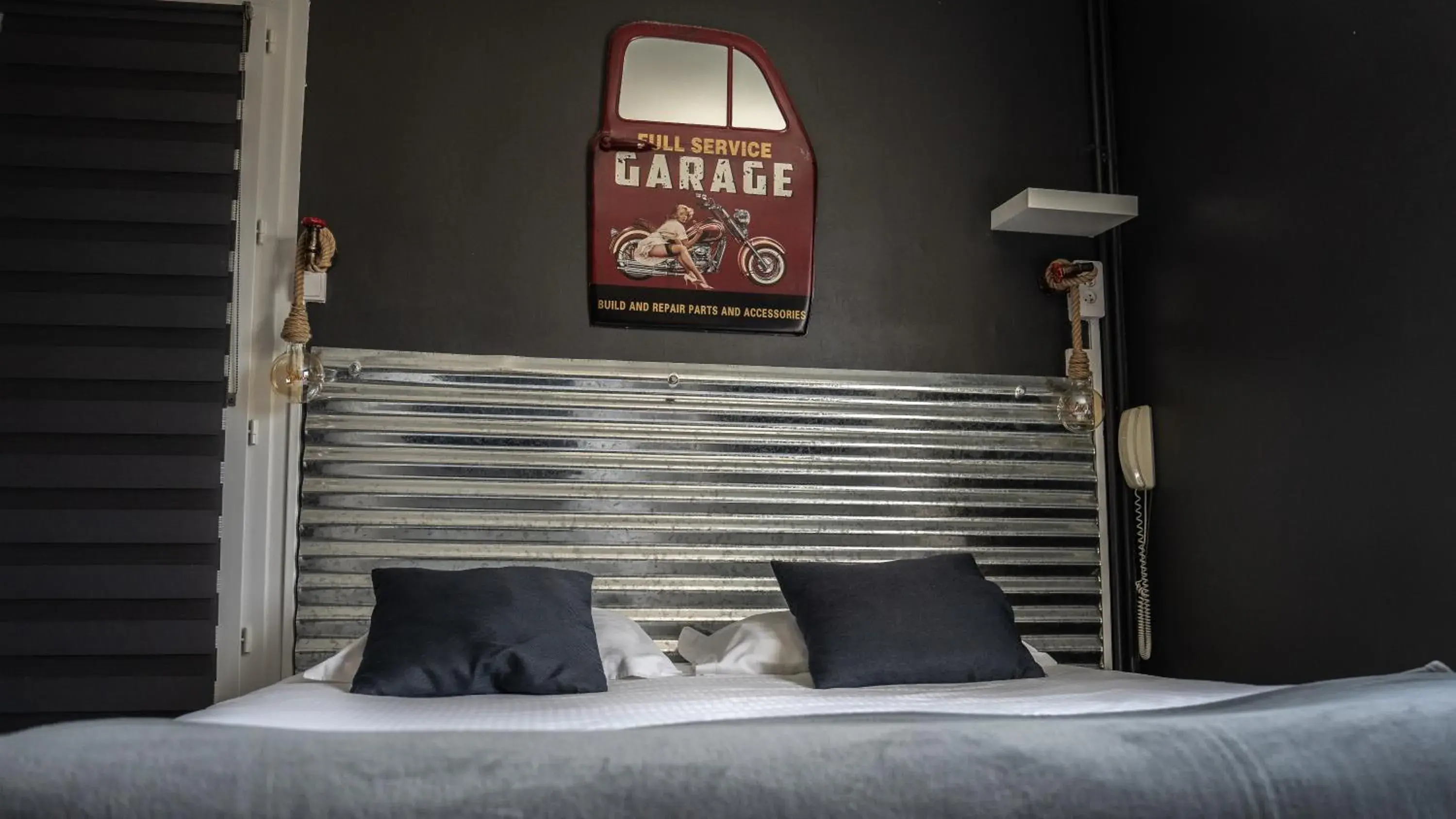 Double Room with Spa Bath in Hôtel Parc Adélie - Logis Hôtels Double Room with Spa Bath in Hôtel Parc Adélie - Logis Hôtels