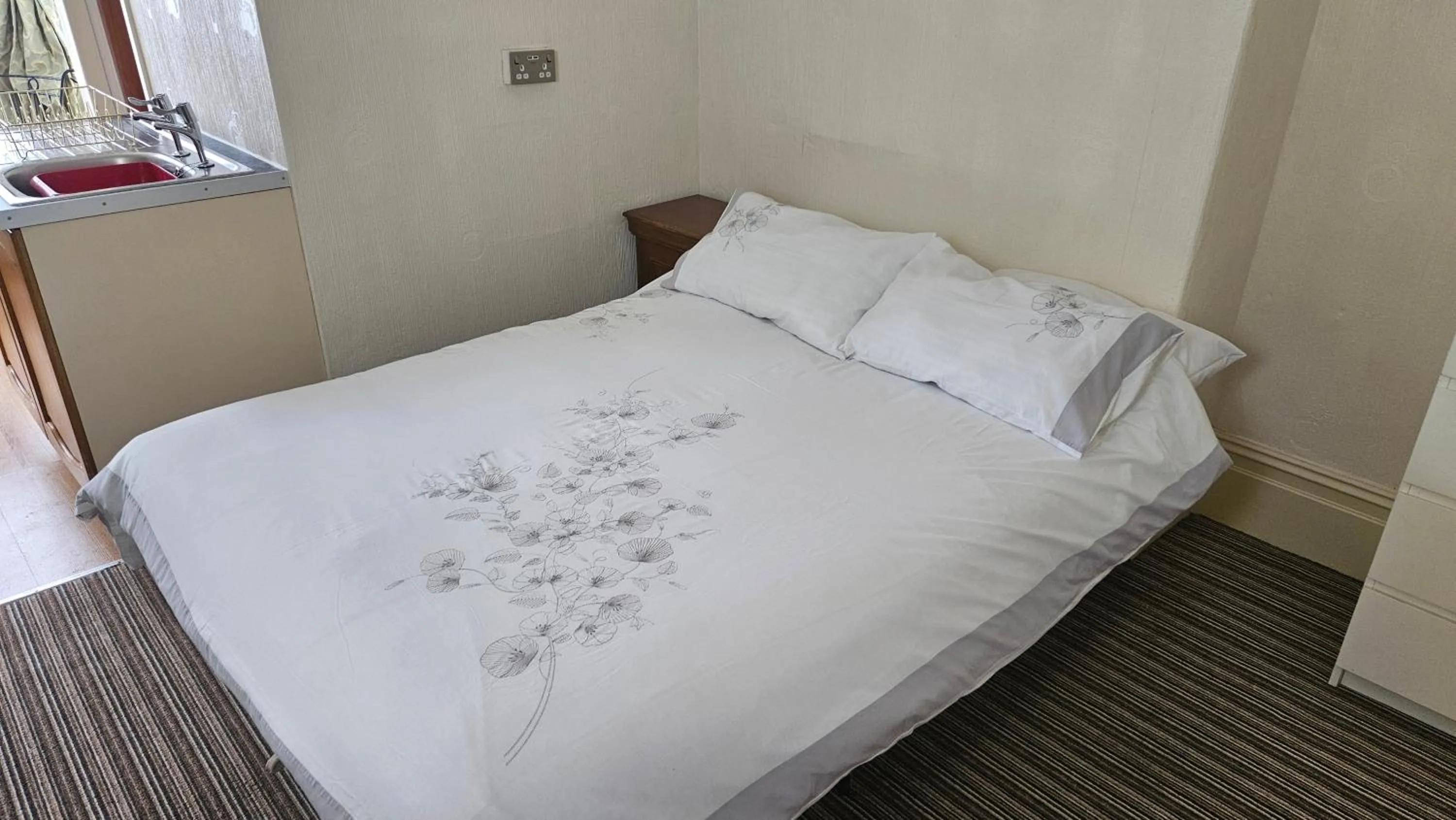 Bed in Leofric Legends