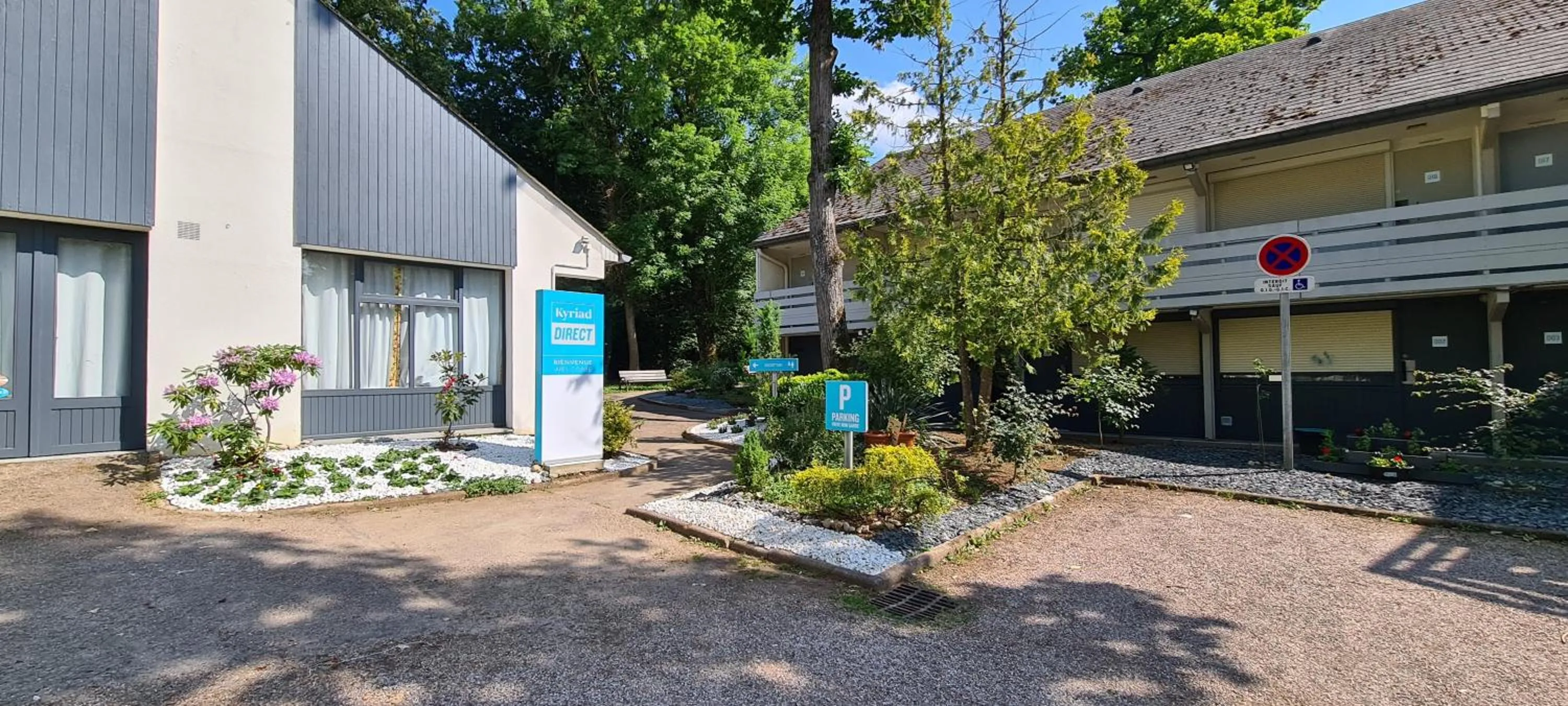 Garden view in Kyriad Direct Nancy Sud -Vandoeuvre - Rénové