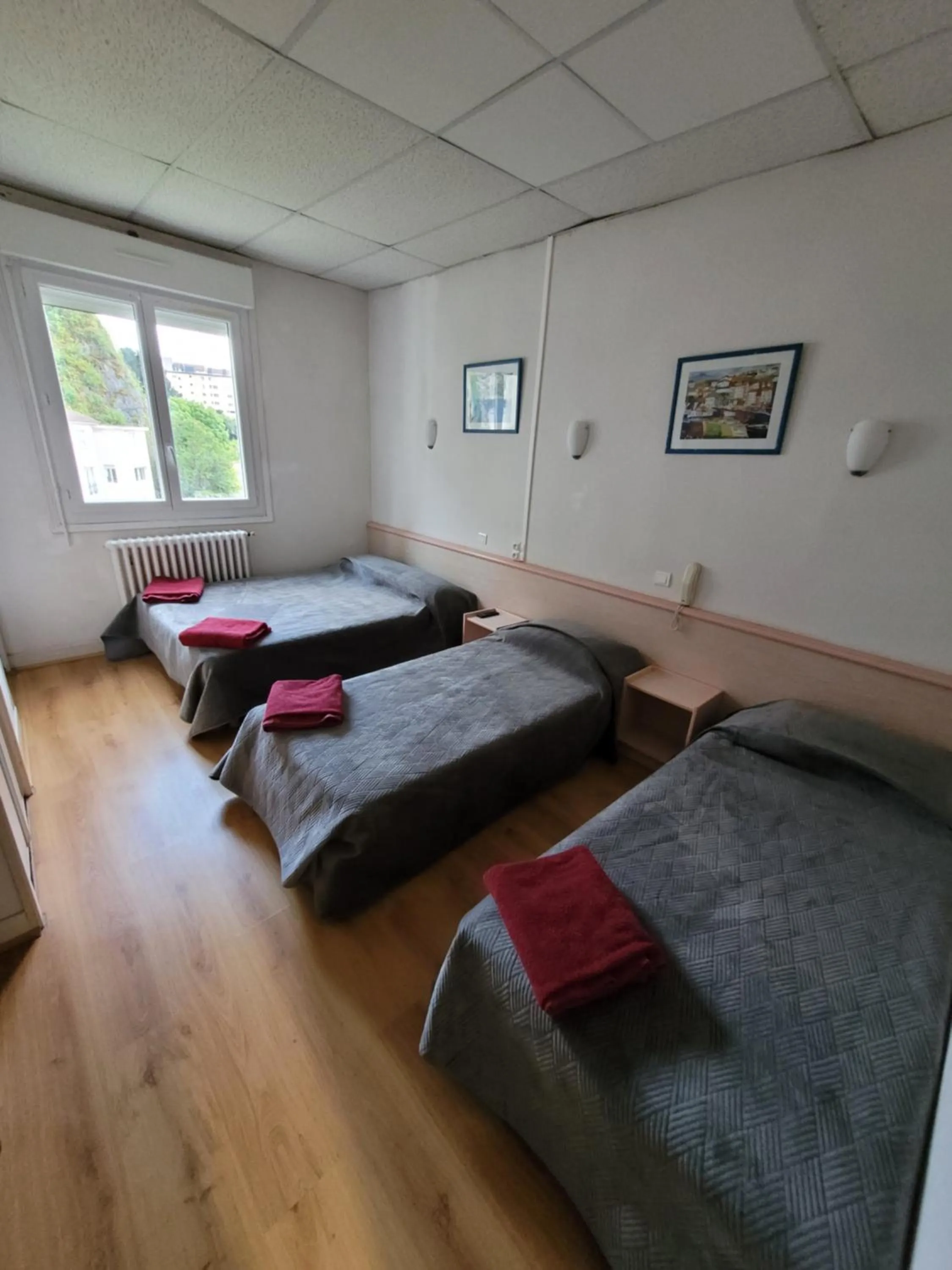 Bedroom in Hôtel Marquette