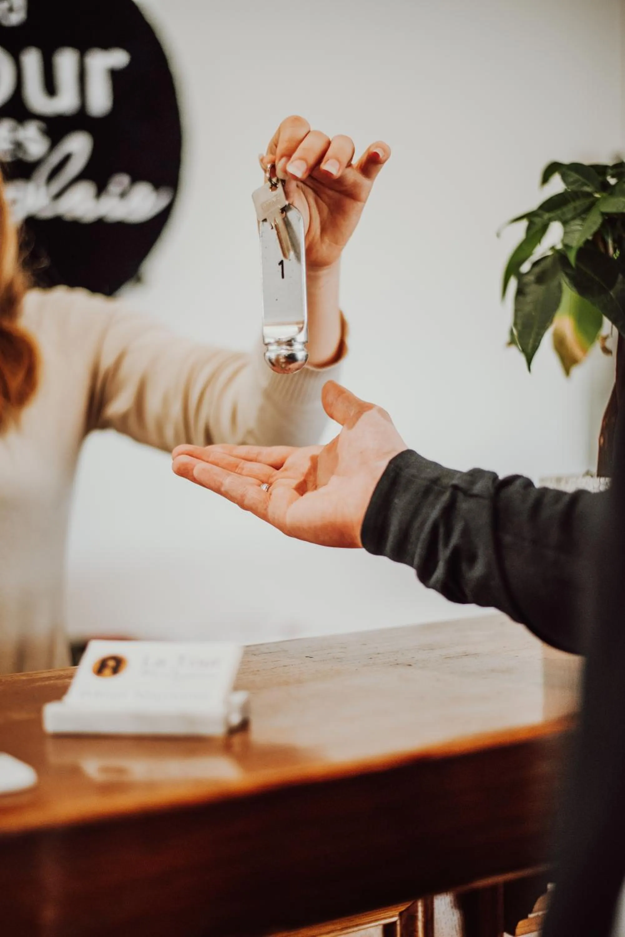 Lobby or reception in Hôtel La Tour des Anglais