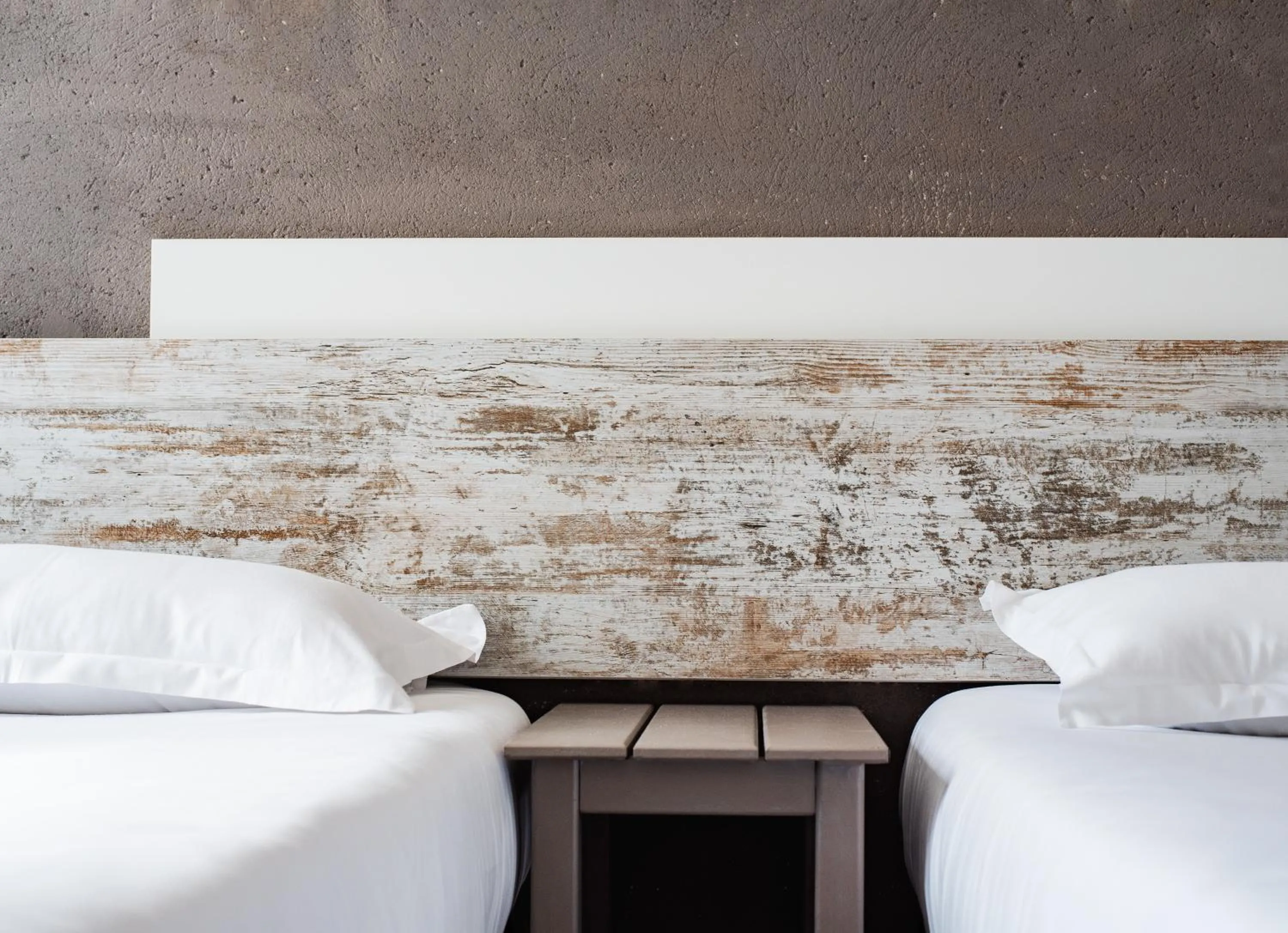 Bed in Hôtel La Tour des Anglais