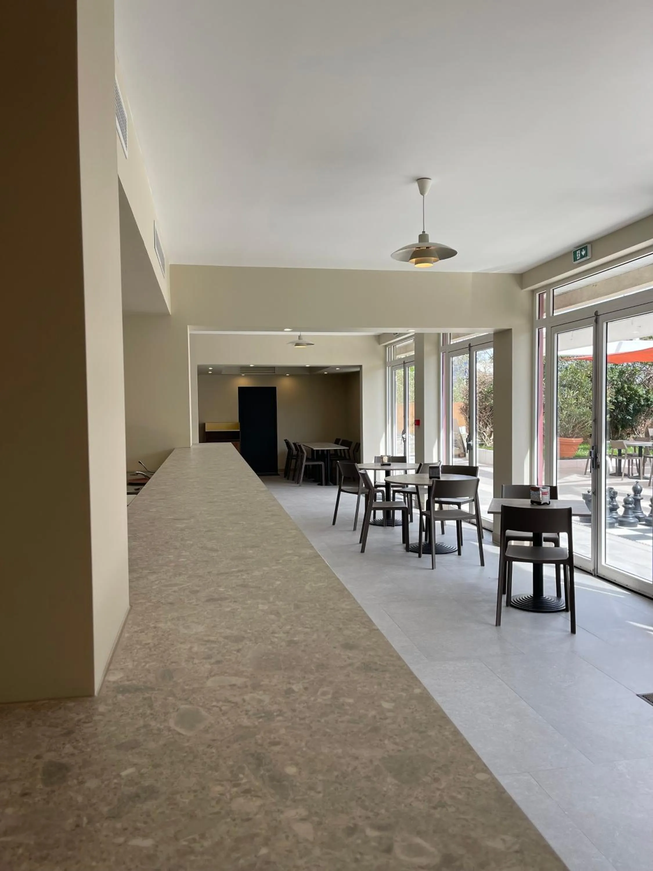 Lobby or reception in Kyriad Hotel Cannes Mandelieu